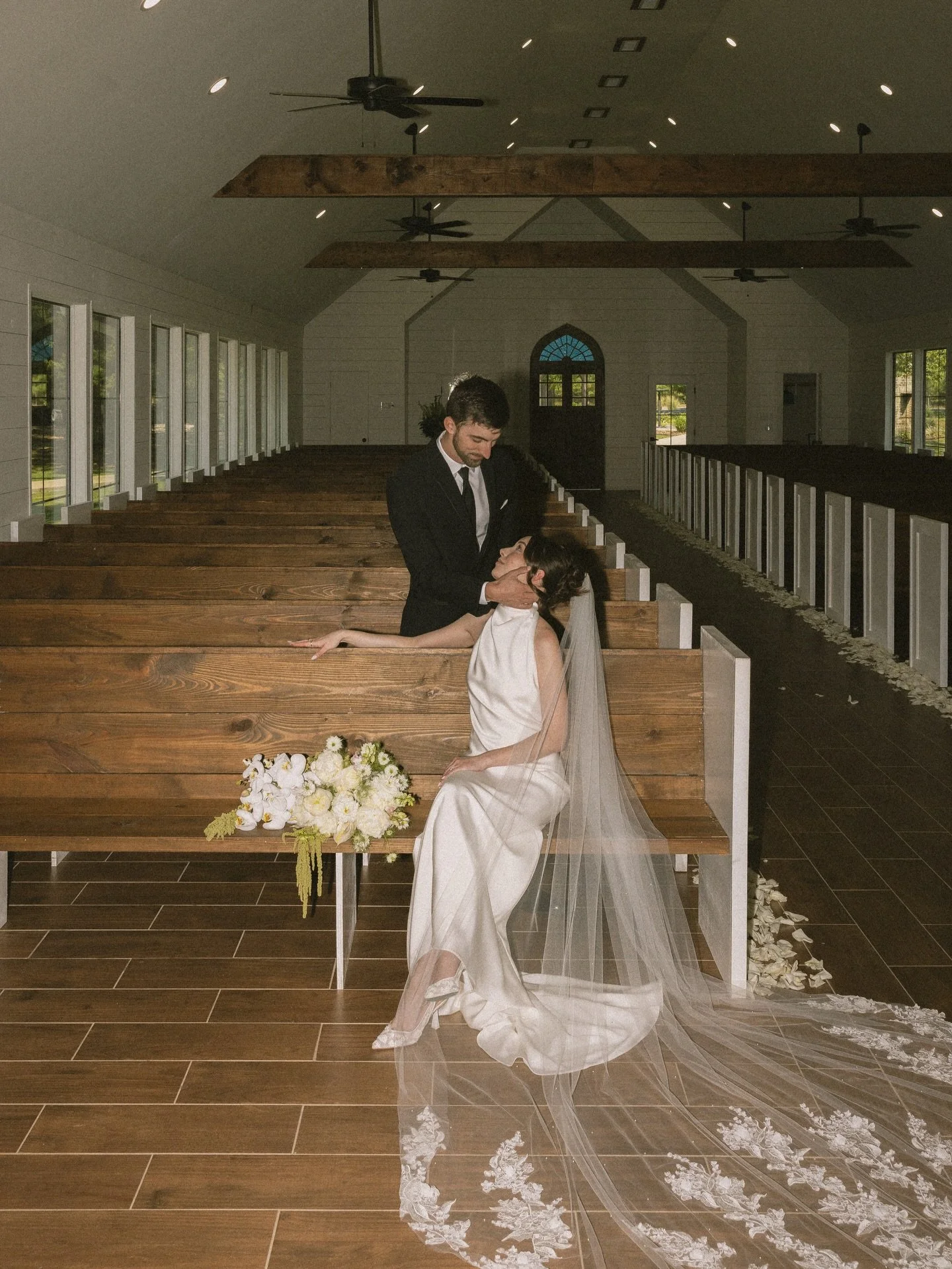 The Stallings + Gracyn&rsquo;s Chapel 🤍

#2026bride #2026wedding #weddingvenue #bride #weddingday