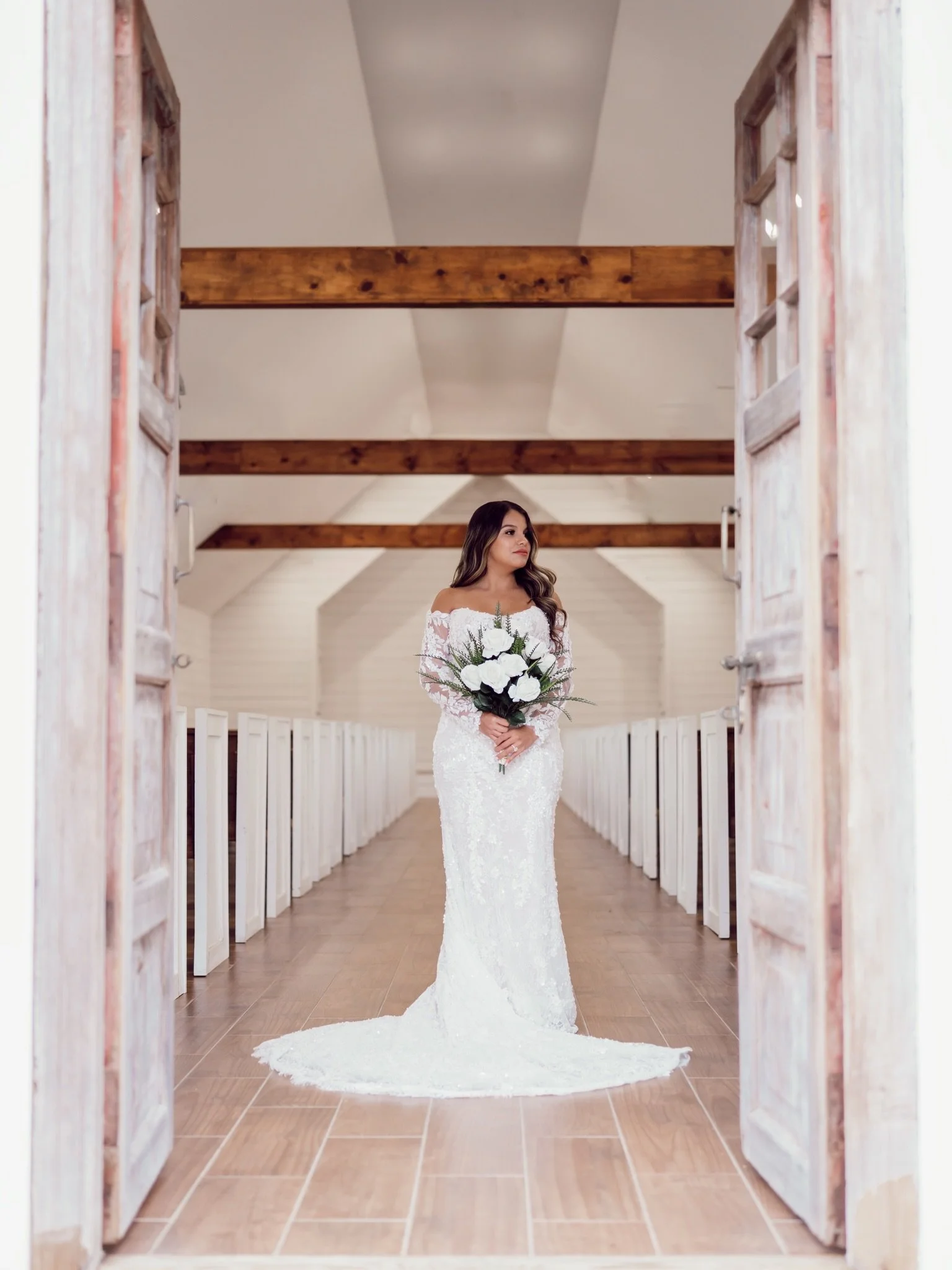 Bridals in Gracyn&rsquo;s Chapel 🥰

#2026bride #weddingvenue #bride #2026wedding