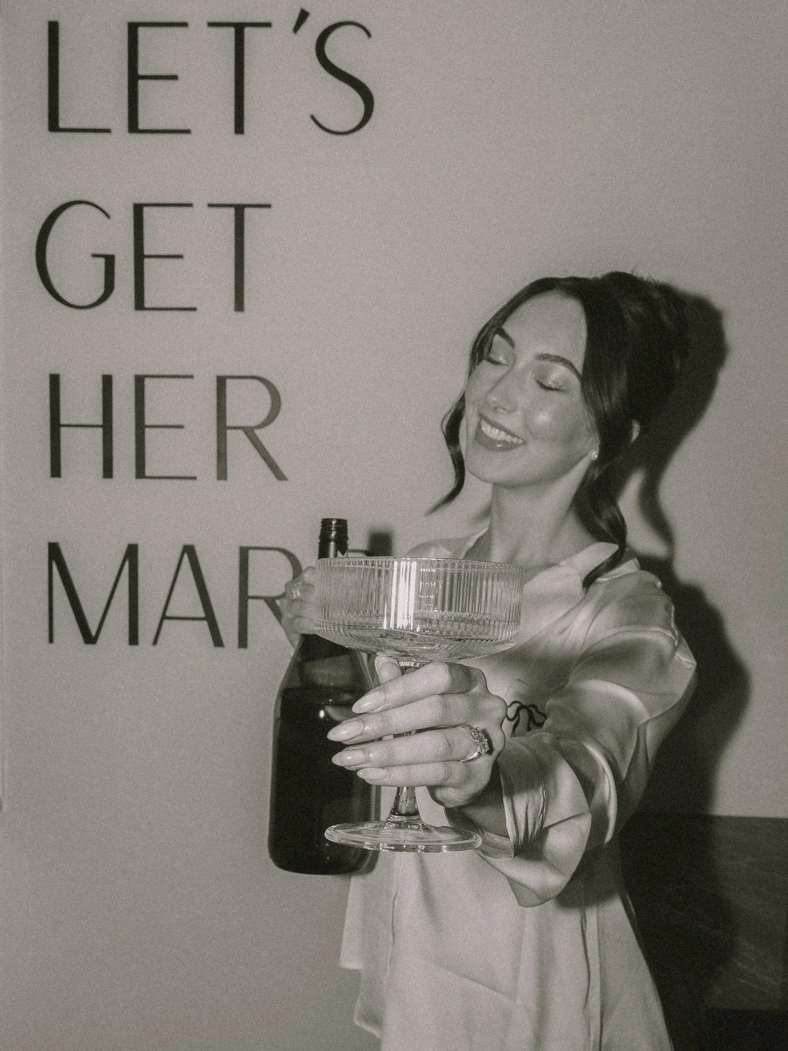 Getting ready in the bridal suite just feels like a dream 💭 

#2026bride #2026wedding #bride #groom #weddingday