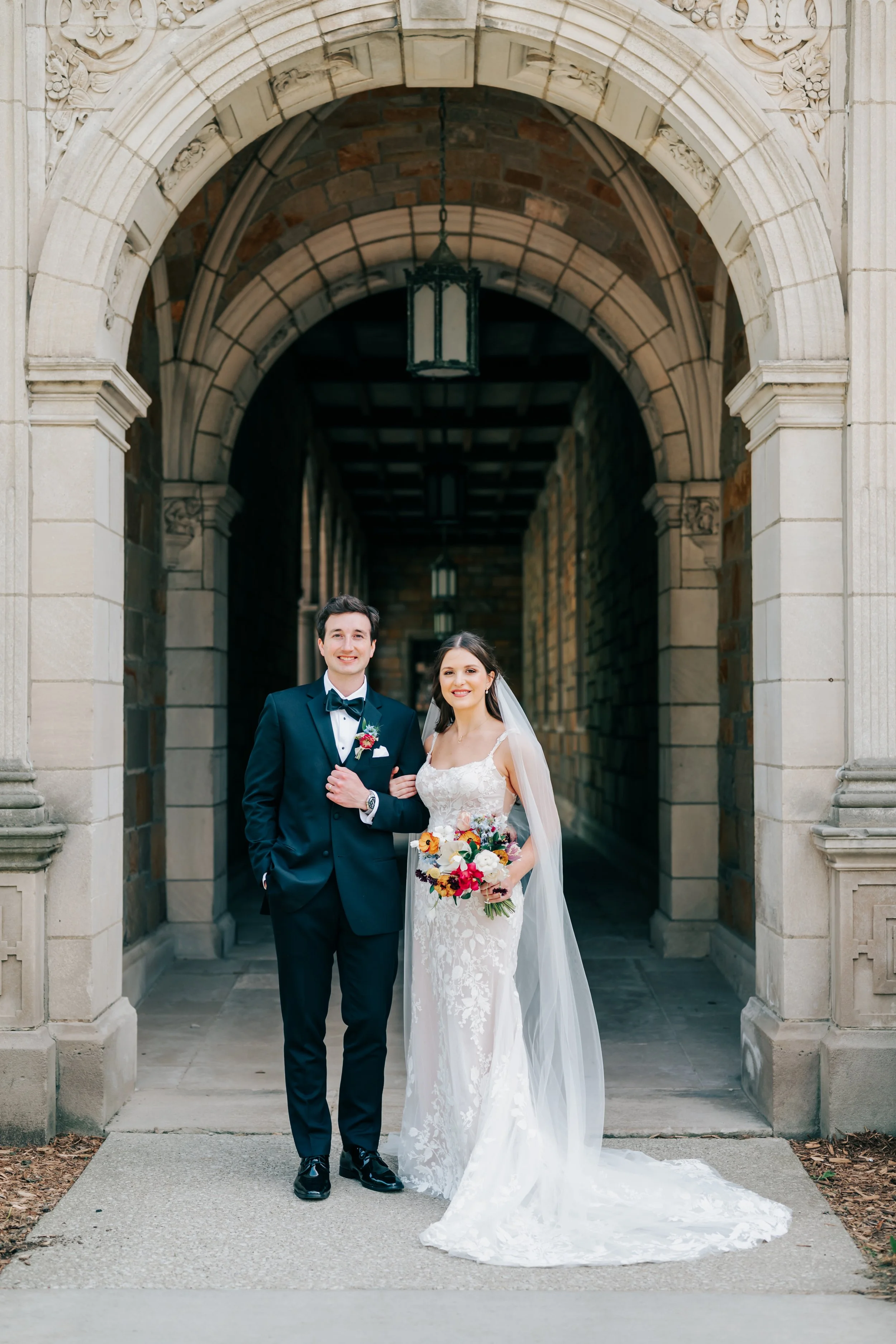 ANN-ARBOR-WEDDING-PHOTOGRAPHER-CAPTURED-BY-KELSEY-MICHIGAN-LEAGUE-KZC-630.jpg