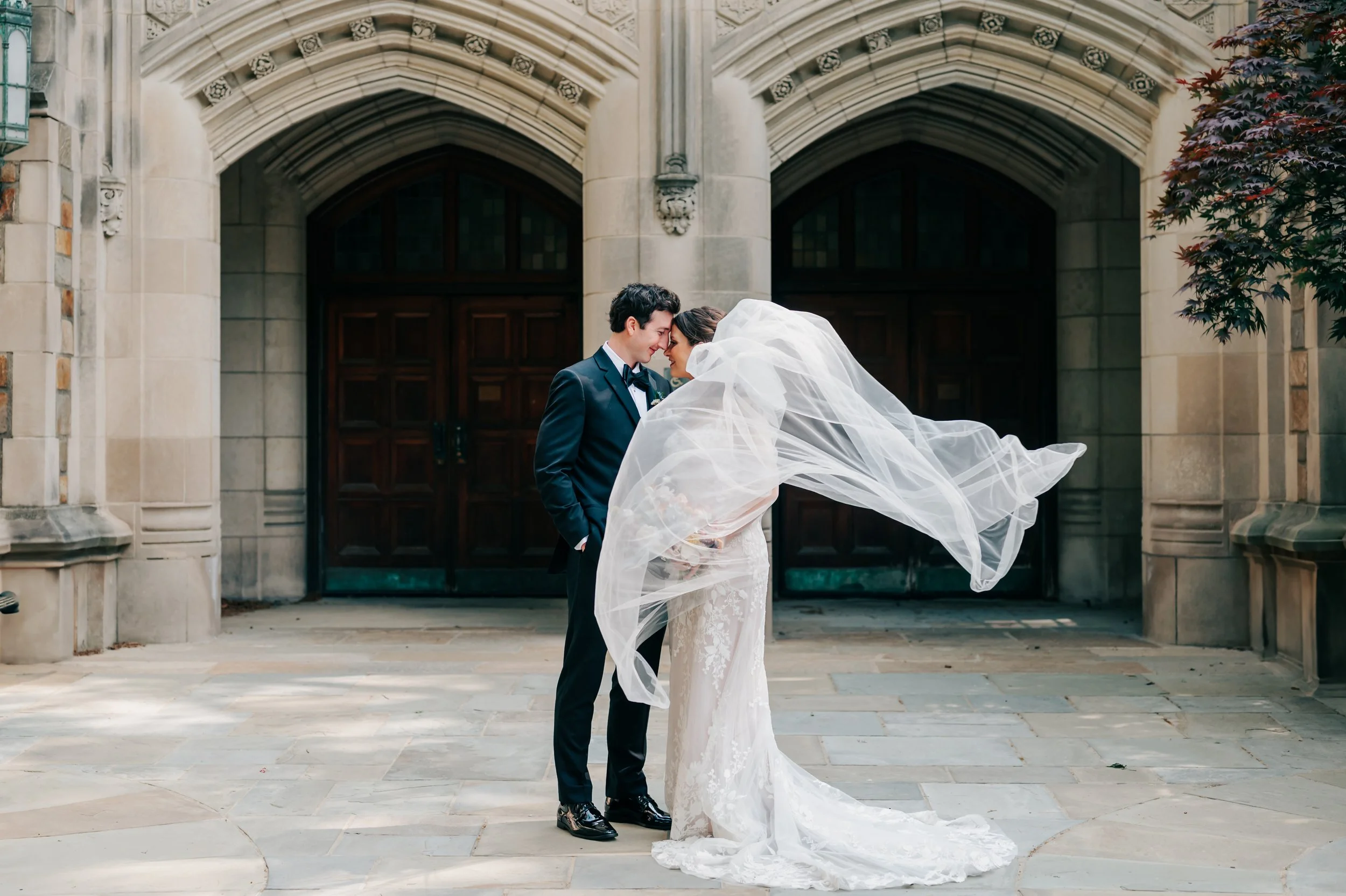 ANN-ARBOR-WEDDING-PHOTOGRAPHER-CAPTURED-BY-KELSEY-MICHIGAN-LEAGUE-KZC-567.jpg