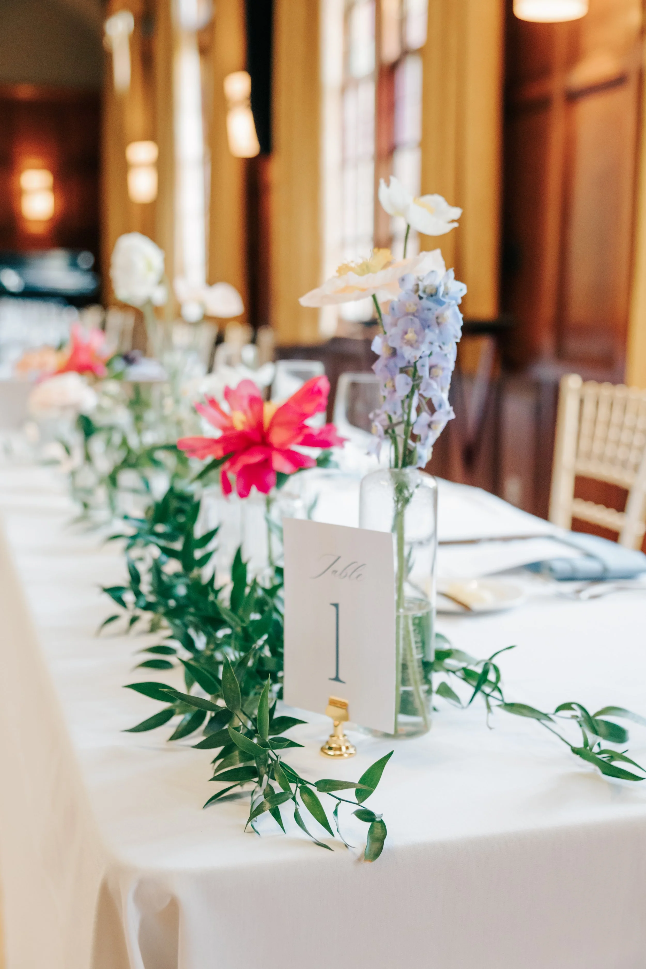 ANN-ARBOR-WEDDING-PHOTOGRAPHER-CAPTURED-BY-KELSEY-MICHIGAN-LEAGUE-KZC-641.jpg
