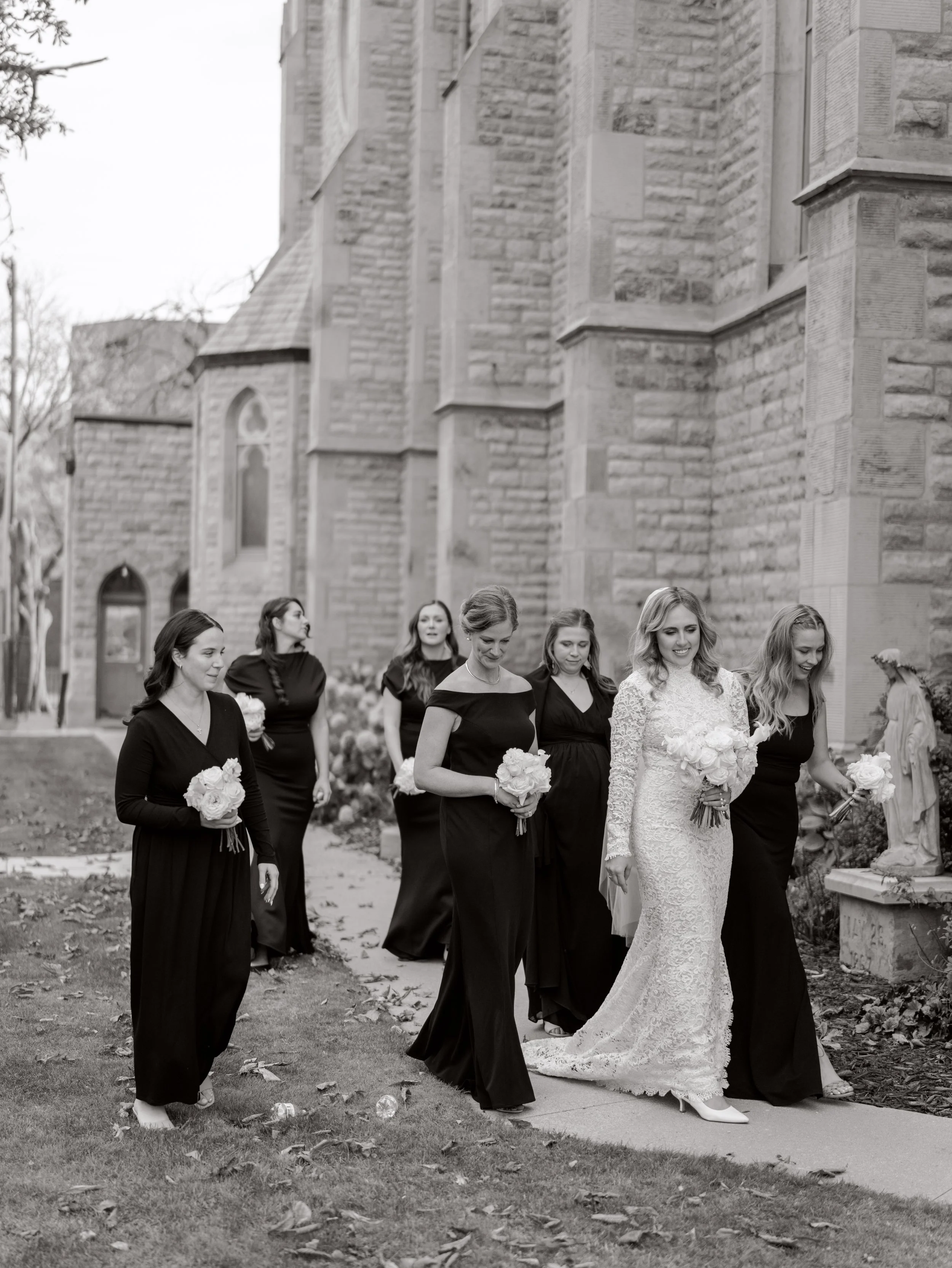 Kelly-and-Raymonds-Wedding-1000.jpg