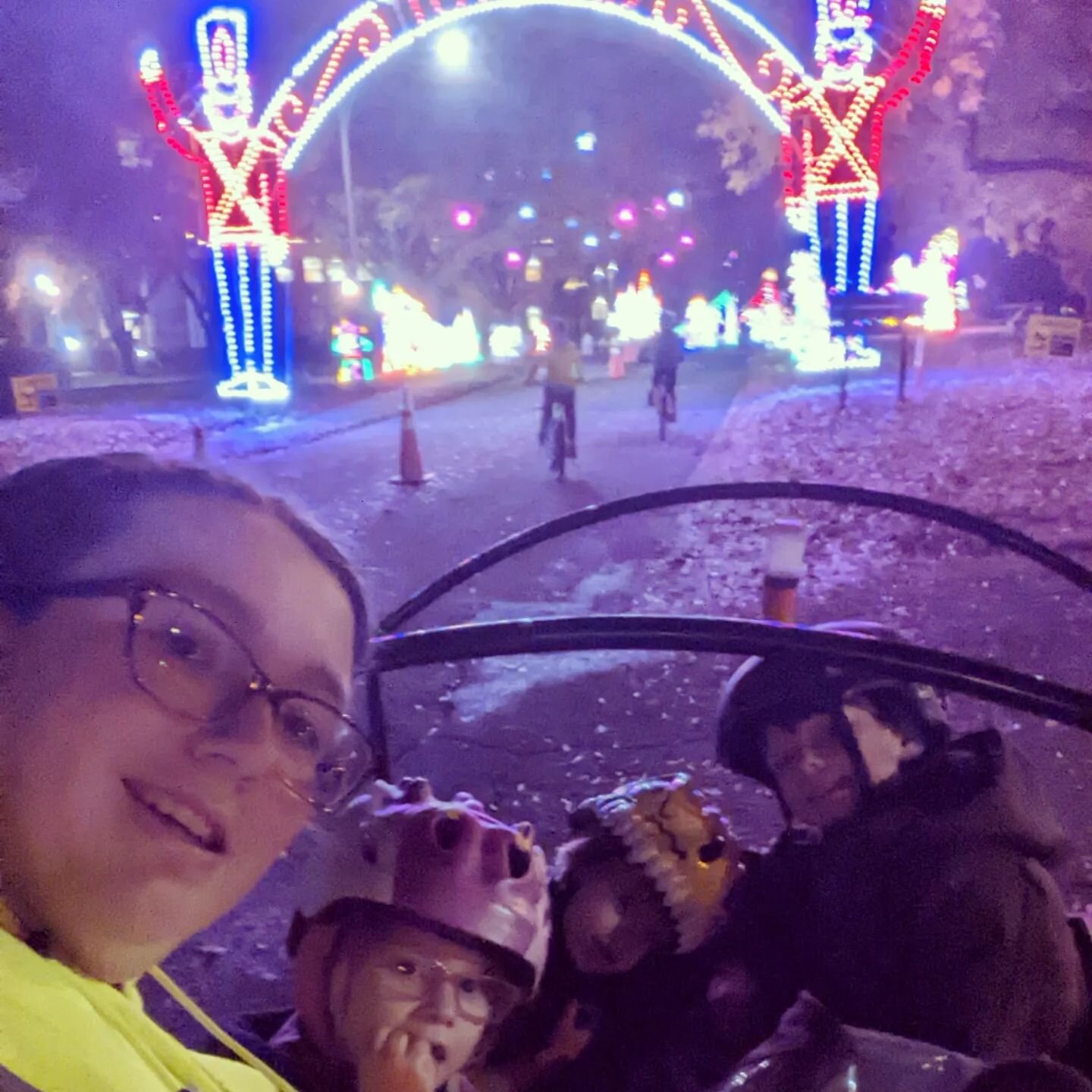 weekend(ish) recap

last Wednesday was the first bike night for Dix Park Night of Lights. Last year we drove because of my broken arm and let me say this is so much more enjoyable by bike!

Saturday morning I took a little trip over to Durham for a w