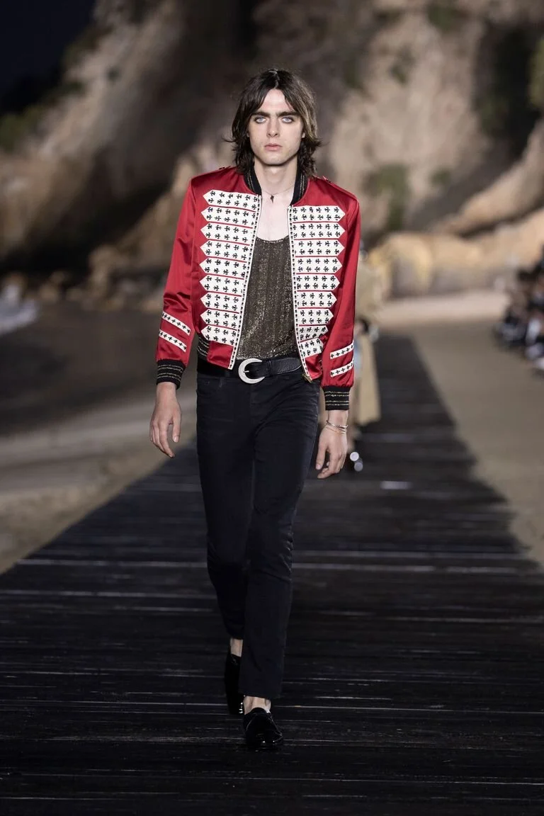 saint-laurent-men-ss20-runway-15-hr-1560293686.jpg