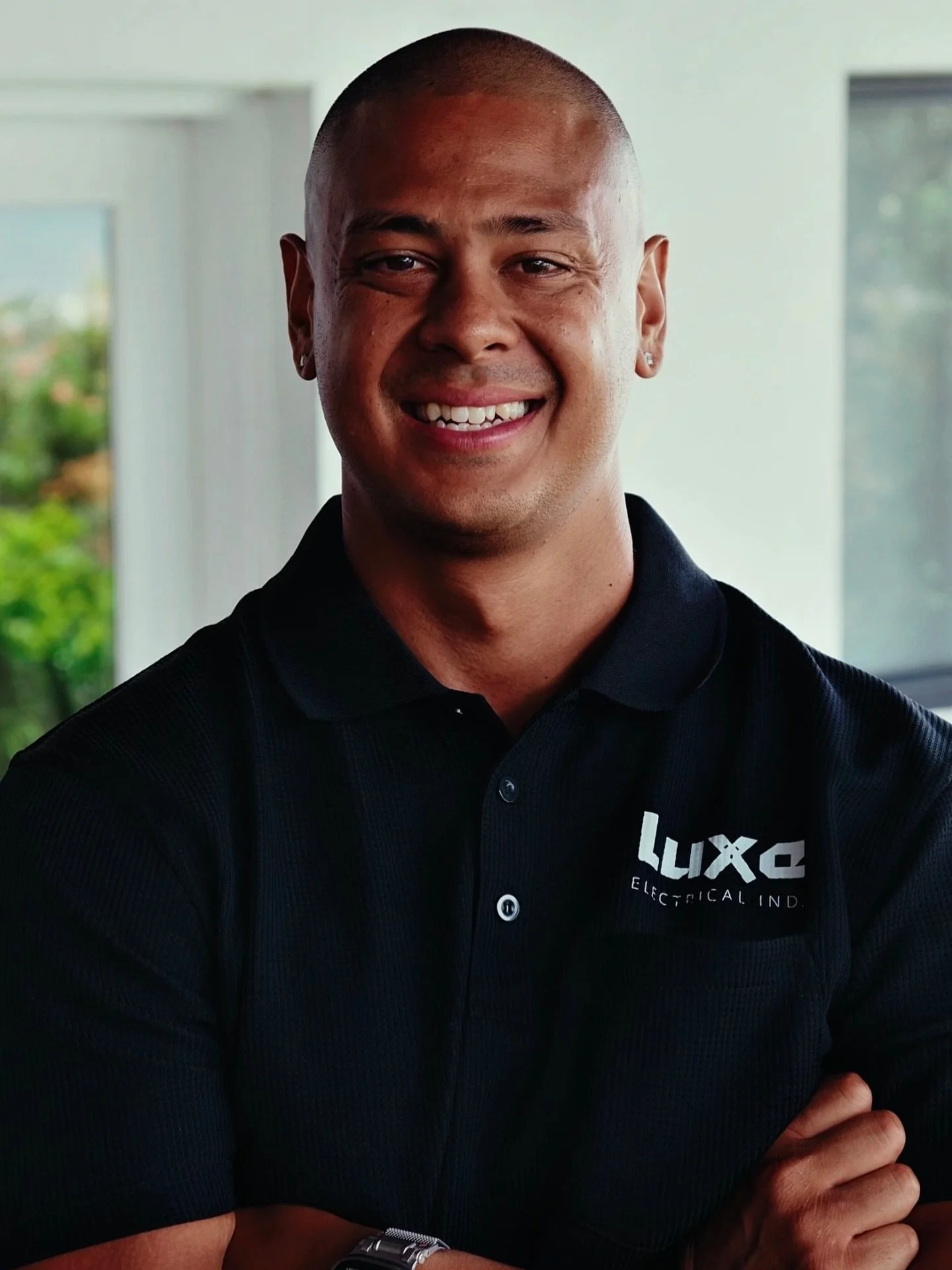 Meet Tim | Founder of Luxe Electrical &amp; Luxe Lighting
The face behind the vision.
AKA - Mr LED

With 17+ years in the electrical industry, Tim built Luxe on one belief:
lighting should do more than turn on, it should define how a space feels.

Fr