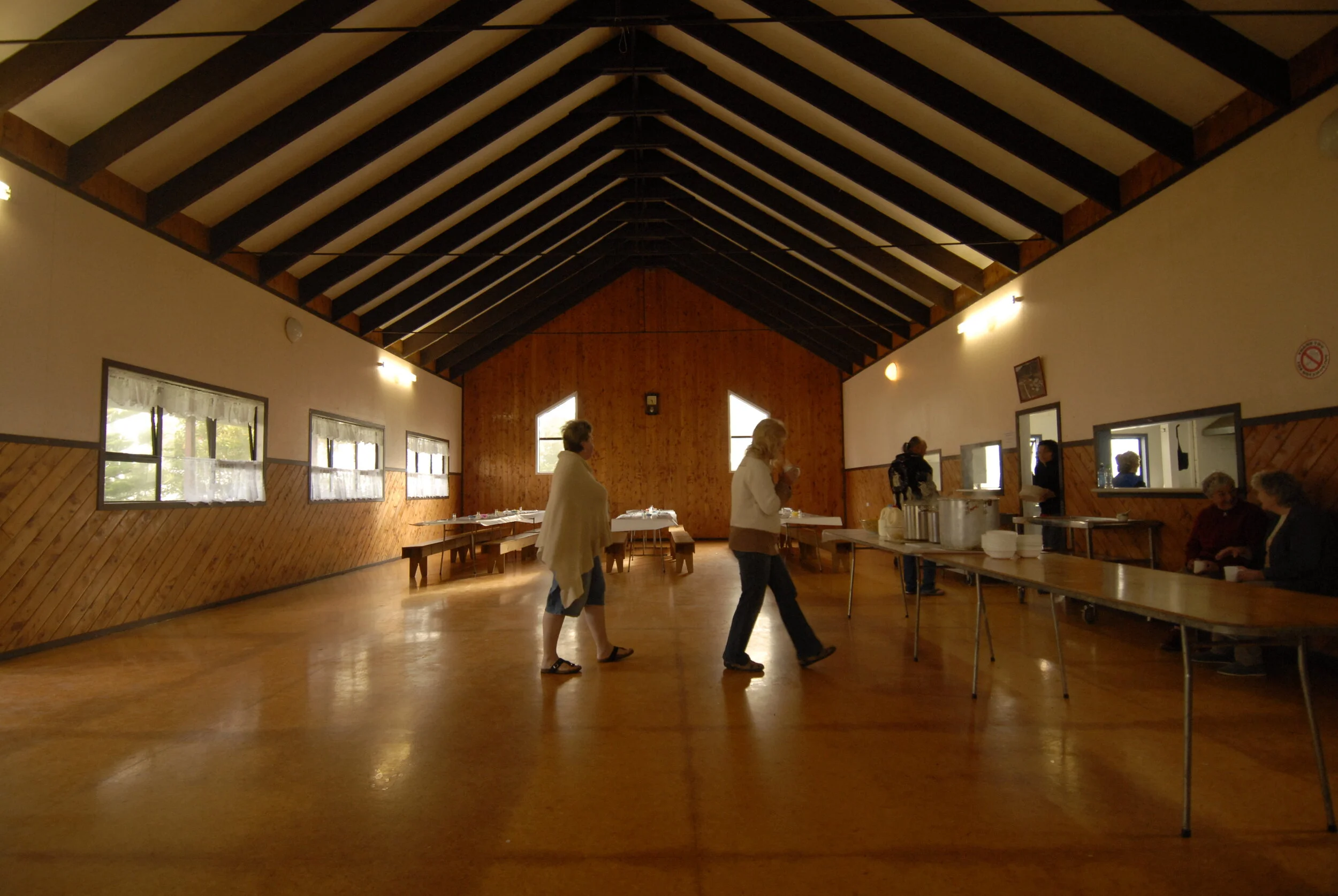 Breakfast at Morehu Marae