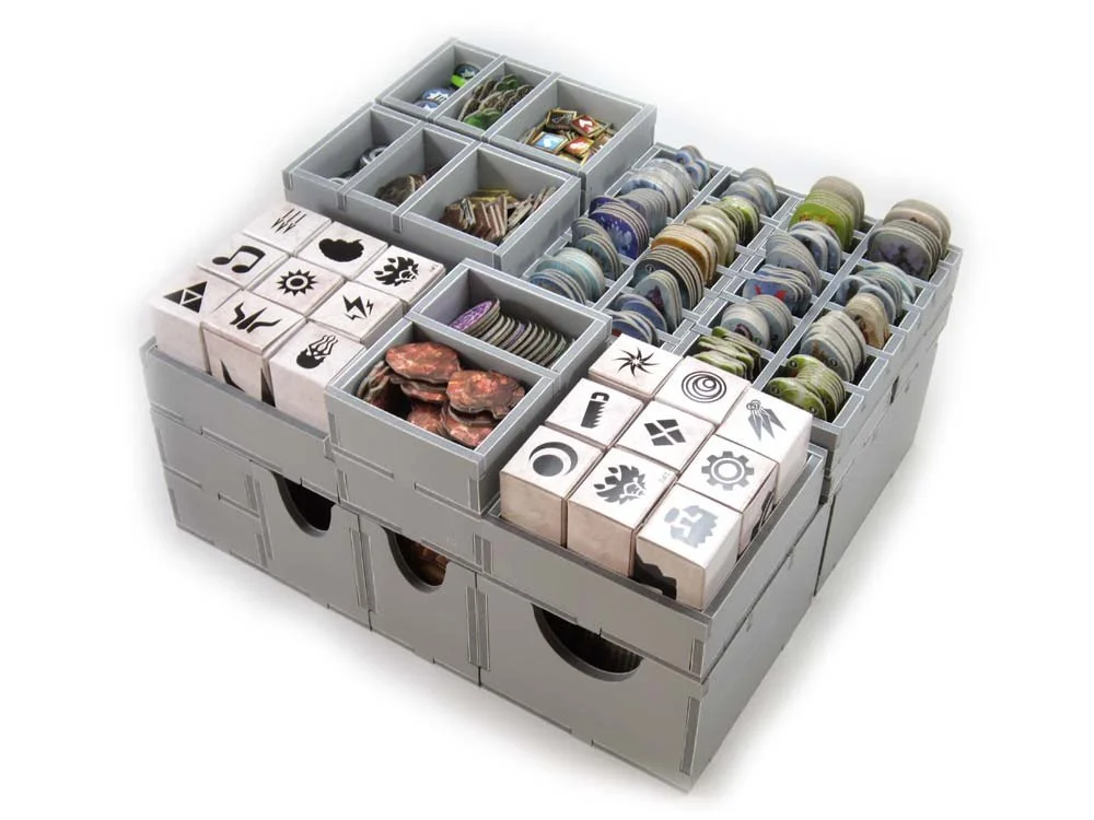 folded-space-game-inserts-gloomhaven-64097_f3583.jpg