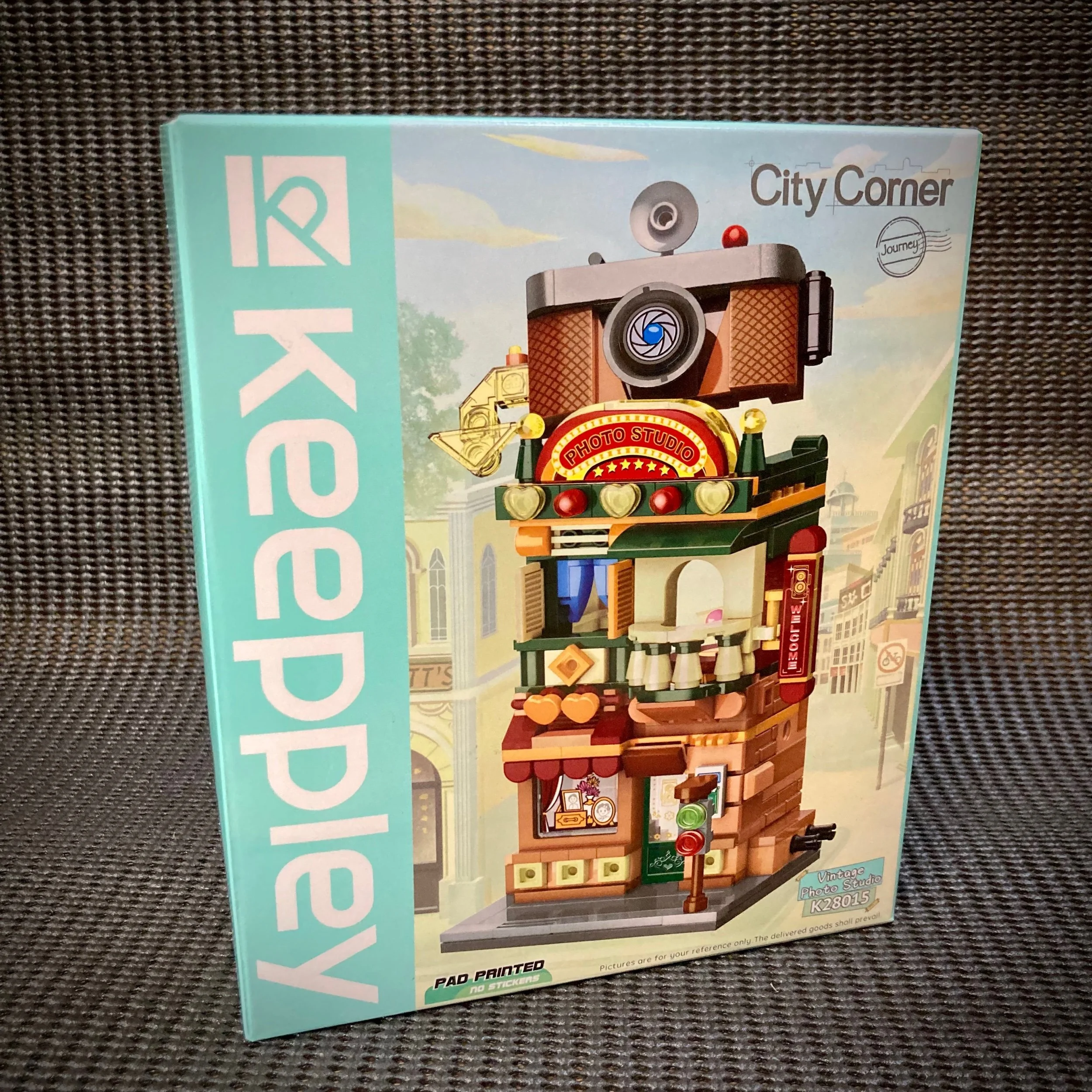 Keeppley City Corner Vintage Photo Studio