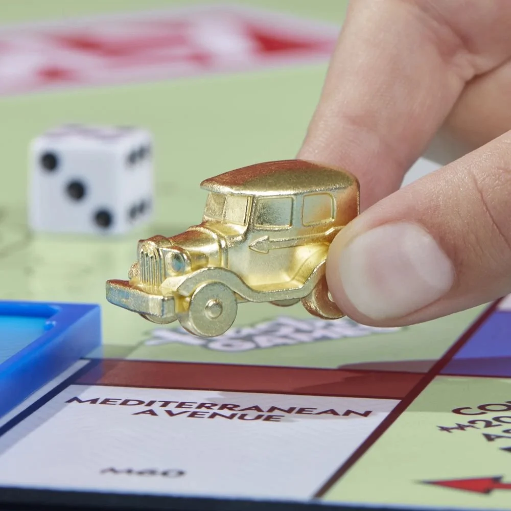 monopoly-free-parking-jackpot-expansion-add-to-classic-monopoly-game-ages-8-40-mins_4.jpg