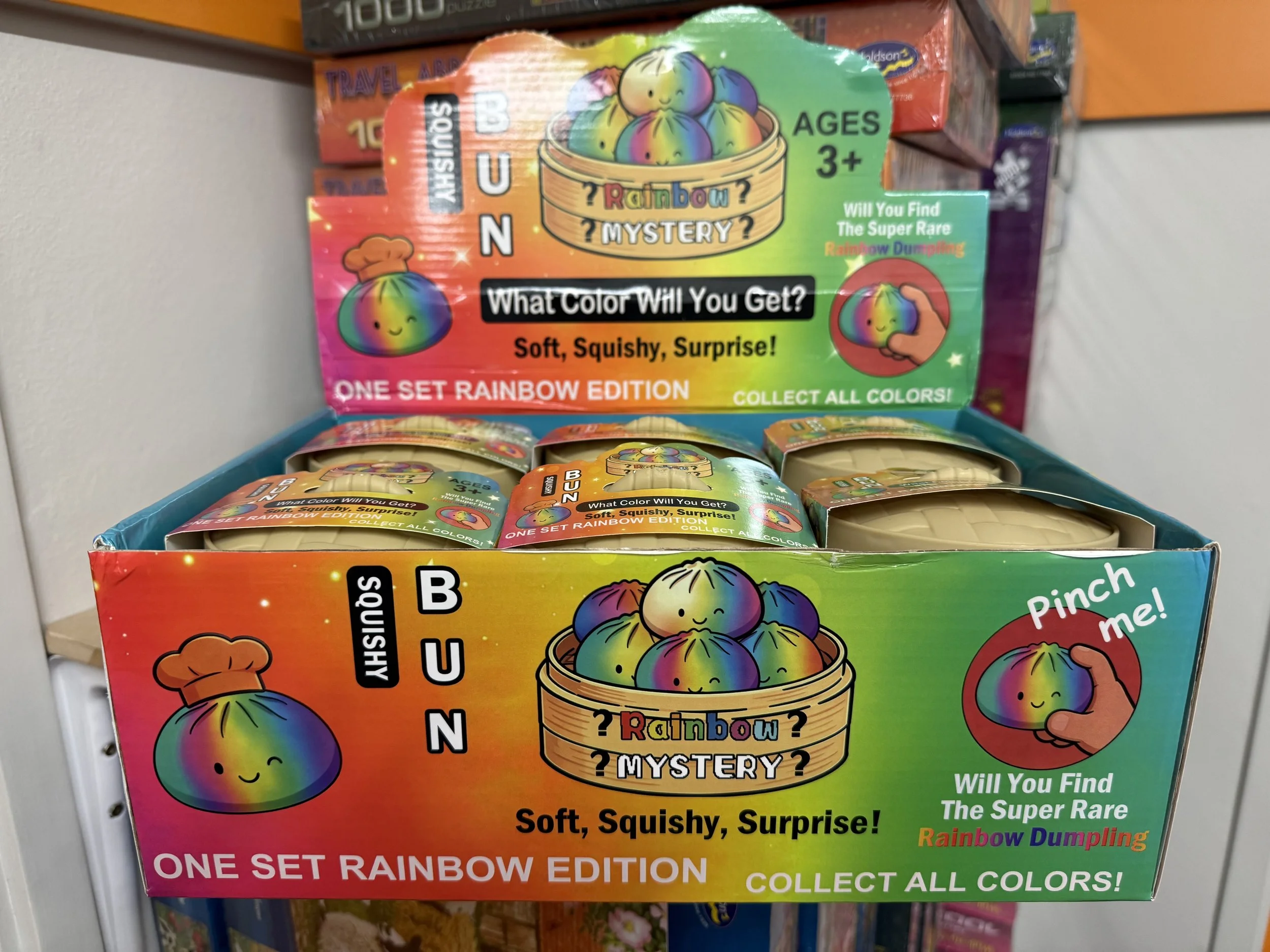 Voodle Mystery Rainbow Colour Dumpling Squishy
