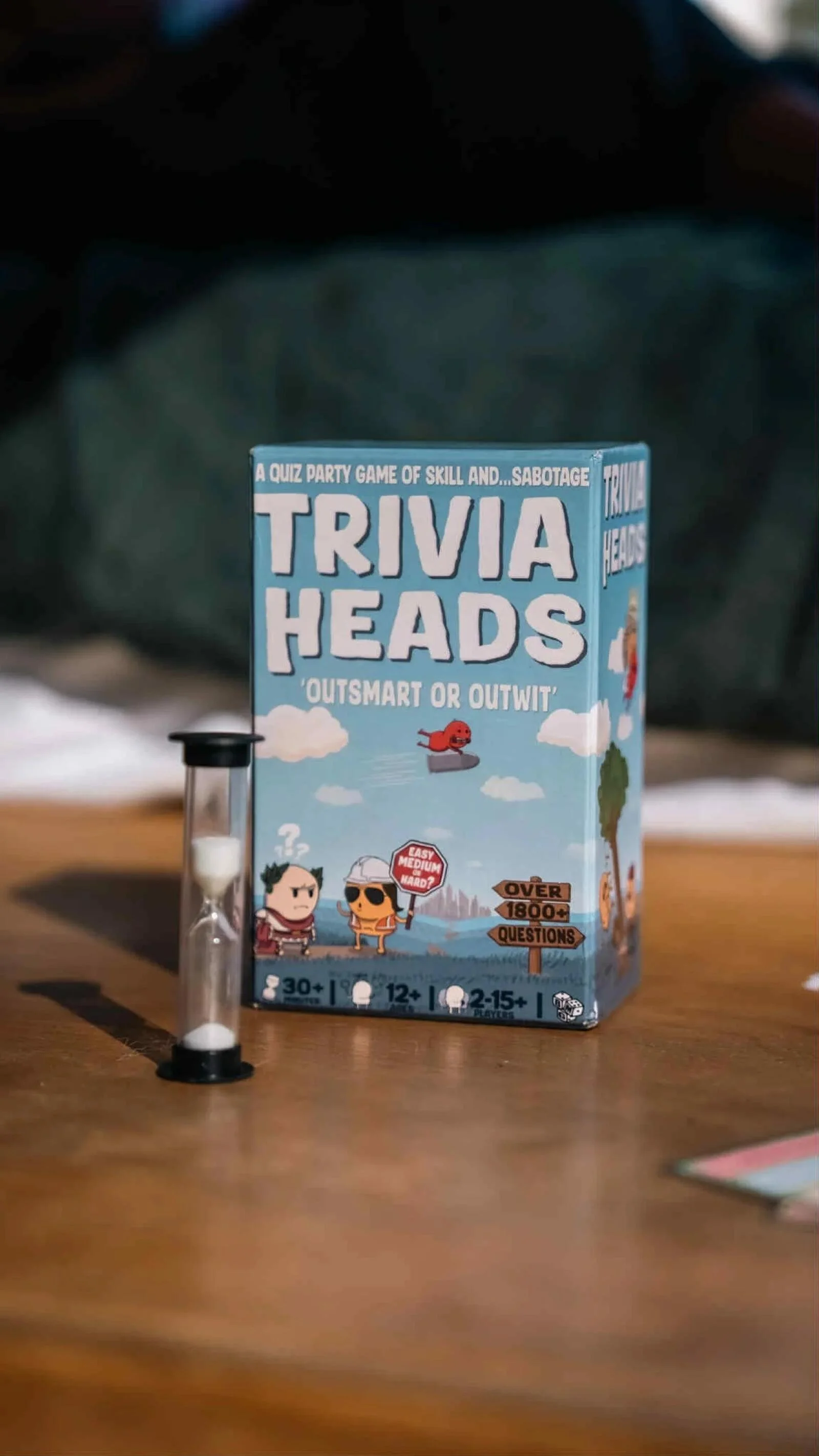 trivia-heads-133432_06683.jpg