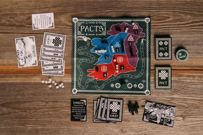 pacts-130766_002fd.jpg