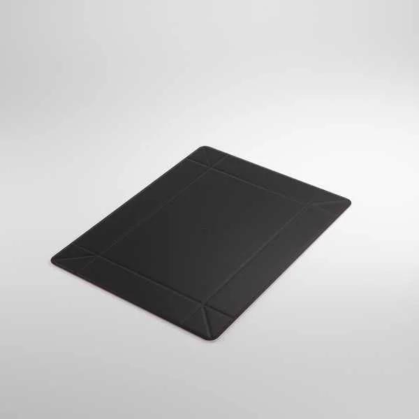 gamegenic-magnetic-dice-tray-rectangular-black-pink-105177_db6c4.jpg