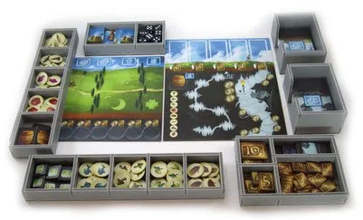 folded-space-game-inserts-above-and-below-64076_a46af.jpg