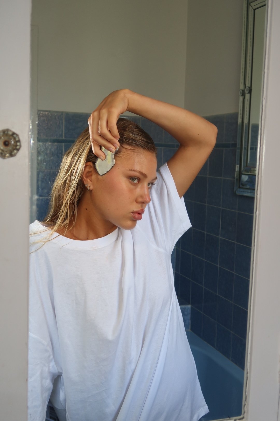Amplify the absorption of your skin care products with our favourite stainless steel Gua Sha from @basecamp_beauty for a healthy, glowing and sculpted complexion.

Shop online or in clinic.
