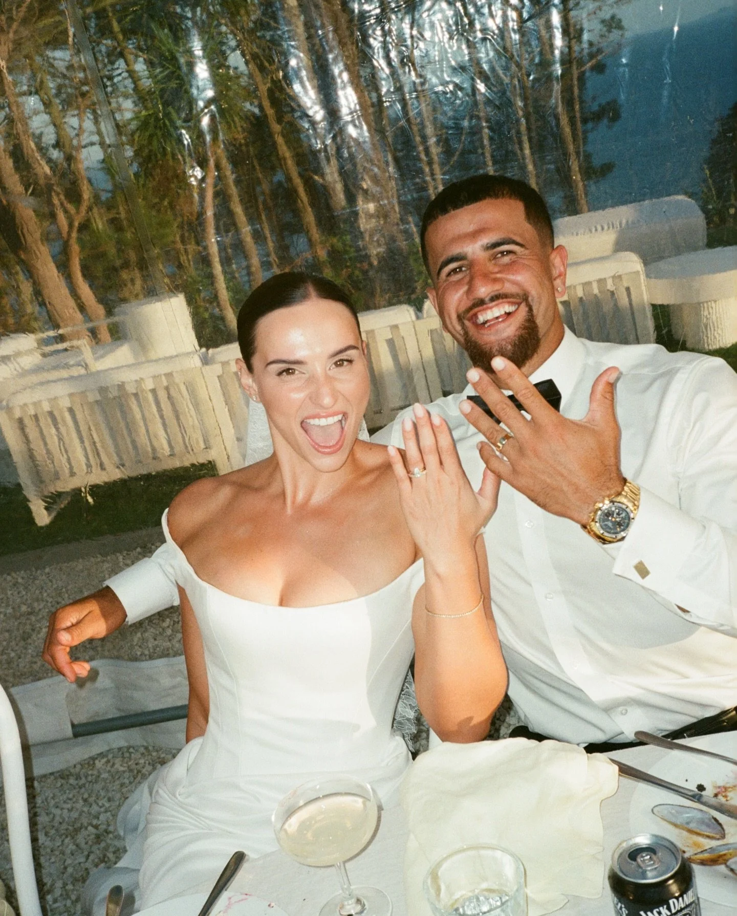 Glo secured, vows delivered. 

Our Glo gal Jen said &lsquo;I do&rsquo; with next level radiance powered by our signature Ultraboost, PRP and a select at home regime. 

Book your bride guide online or in clinic.