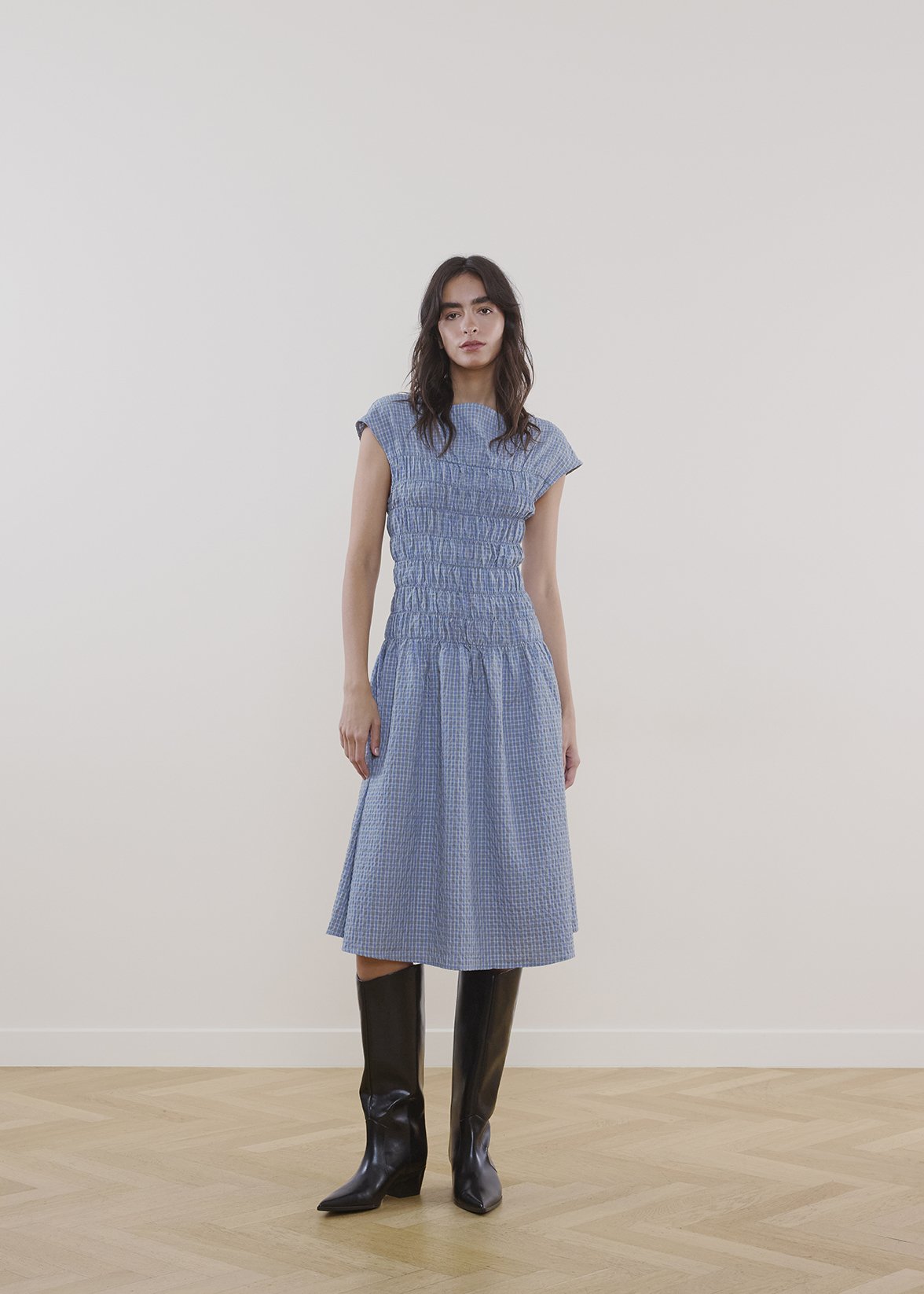 LOOK 13