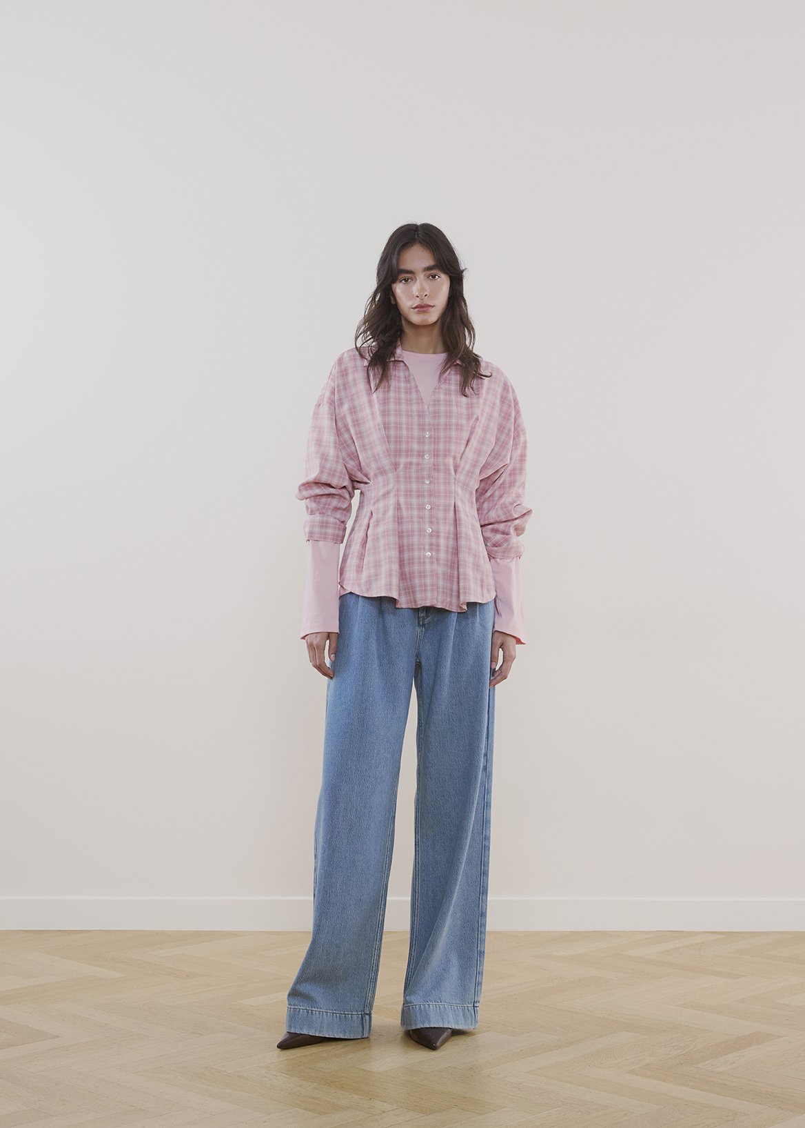 LOOK 24
