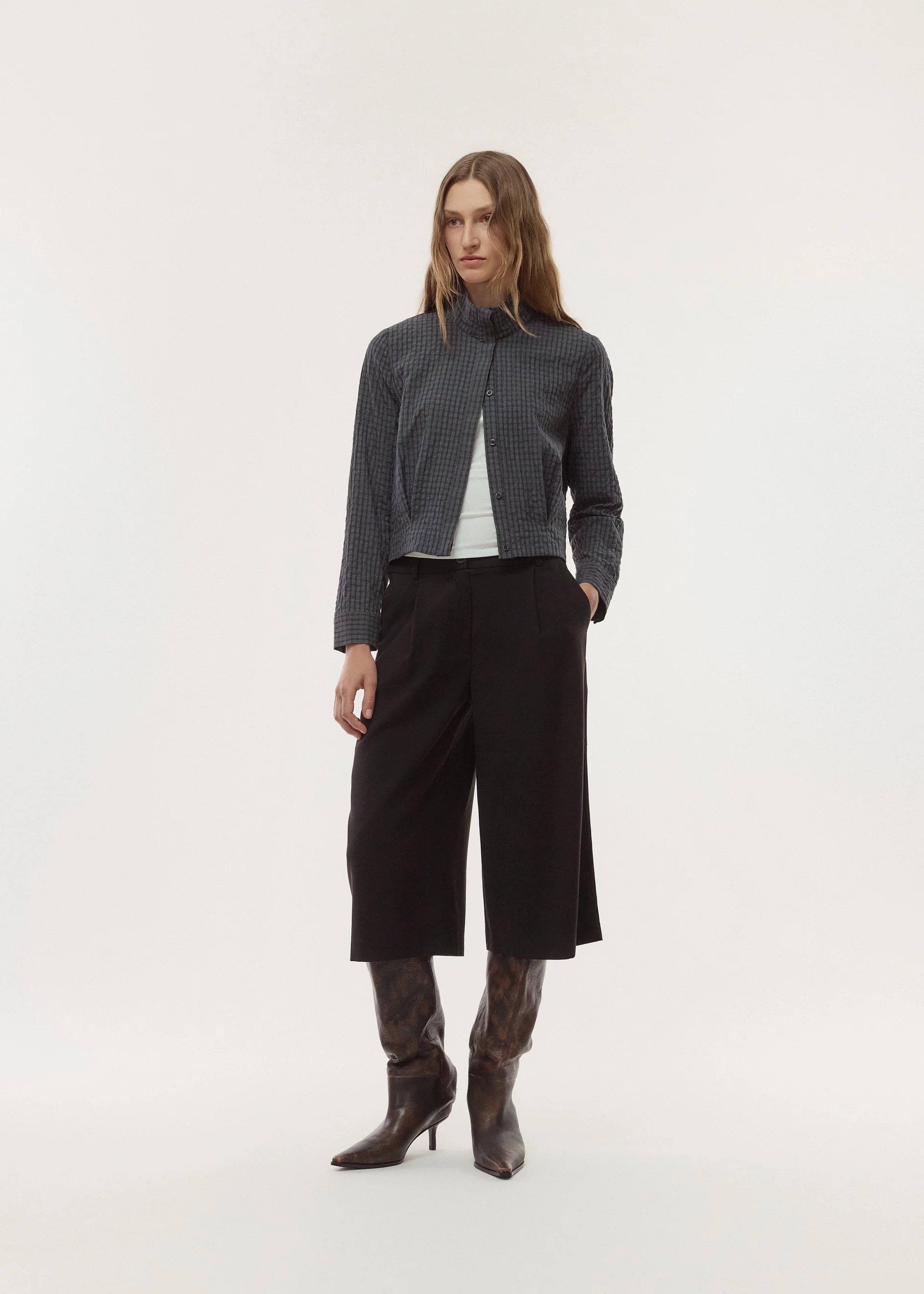 LOOK 3
