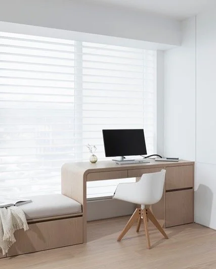 Gorgeous Coal Harbour condo renovation by @project_22_design and @verticalgrainprojects featuring our @hunterdouglas Silhouette shades and our 100% linen drapery. 

This project was recently awarded a Georgie Award for best condo residential renovati