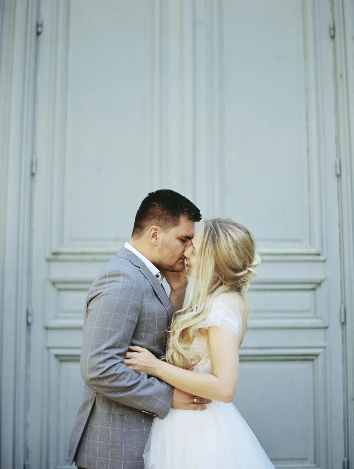 paris-couples-engagement-wedding-photos-france-photographer-by-david-dufeal-photography-5.jpg