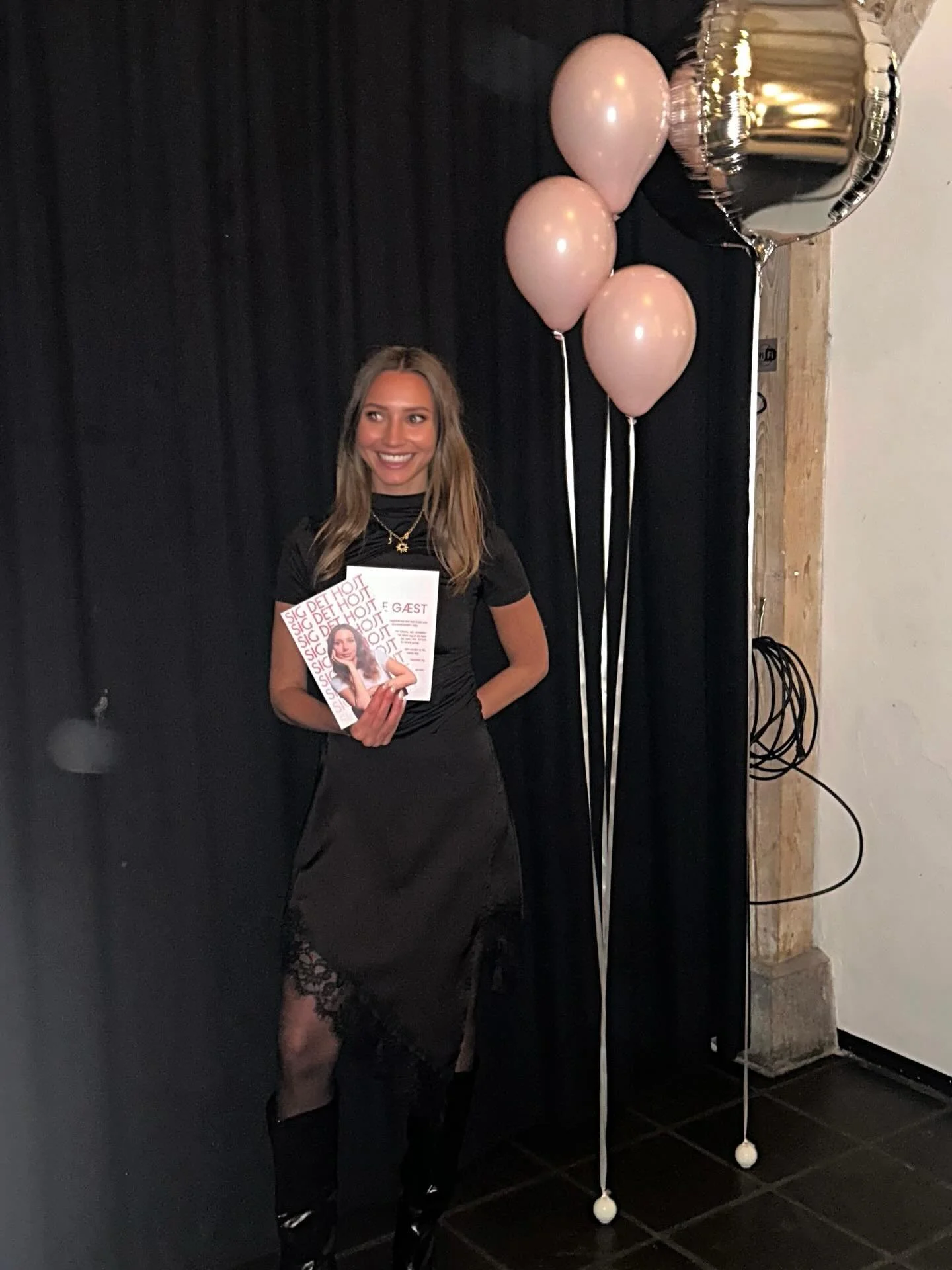 I g&aring;r fejrede vi @lissapaustian og @spiseforstyrrelserogselvskade podcast &ldquo;Sig det h&oslash;jt&rdquo;, som fyldte 1 &aring;r!

Det er en podcast, der s&aelig;tter fokus p&aring; emner og problematikker, som mange har sv&aelig;rt ved at ta