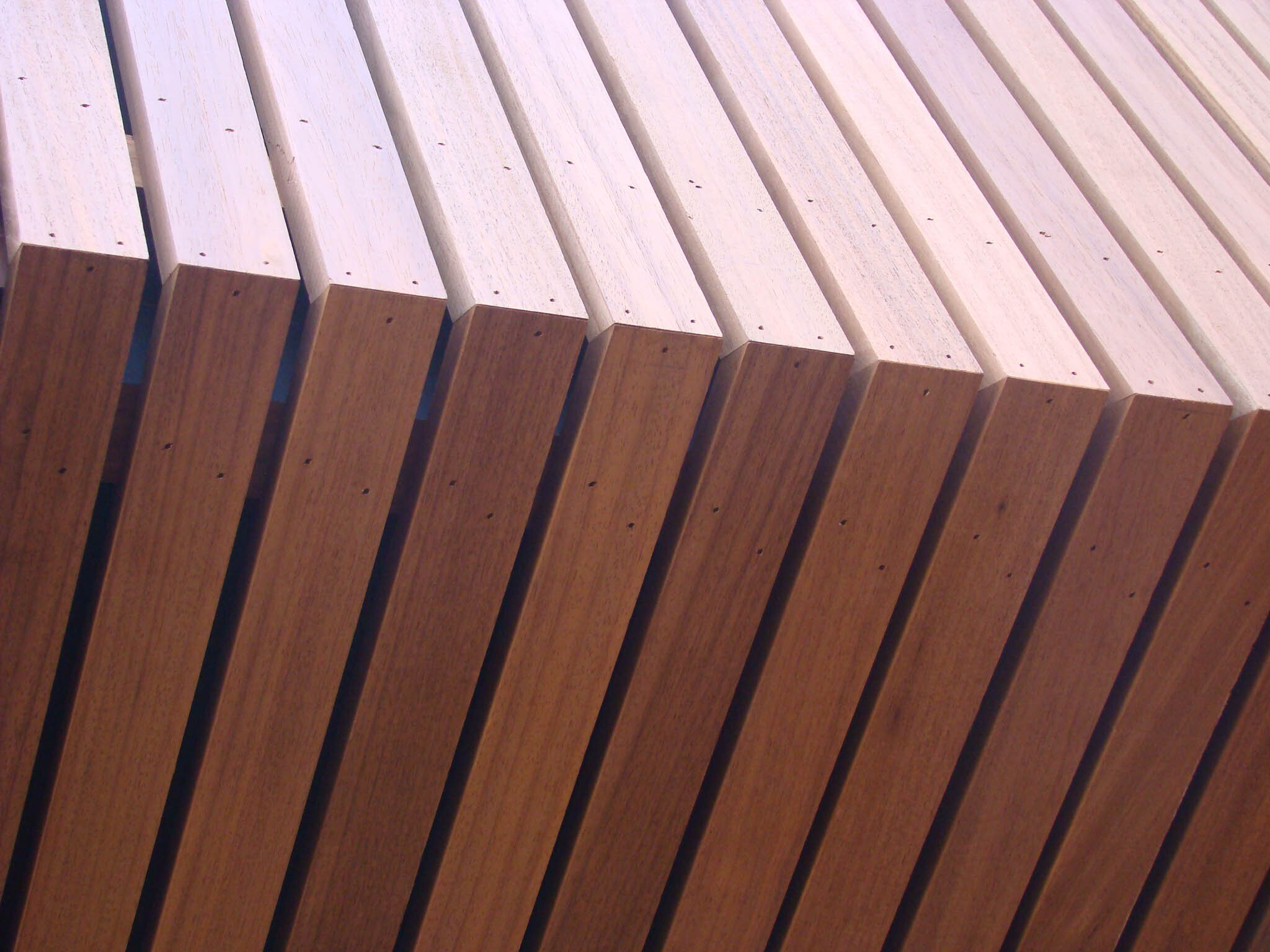 Dh22 - werf - detail houten afwerking.jpg