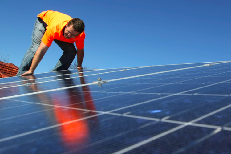 Ready to install solar Townsville? Let’s start your journey now — UPowr