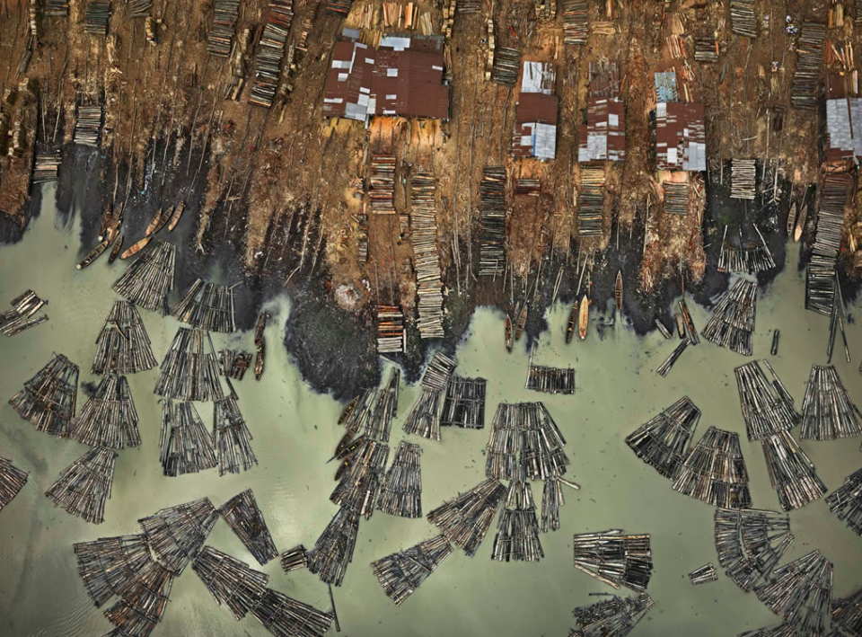Edward Burtynsky, Saw Mills #1, Lagos, Nigeria.
