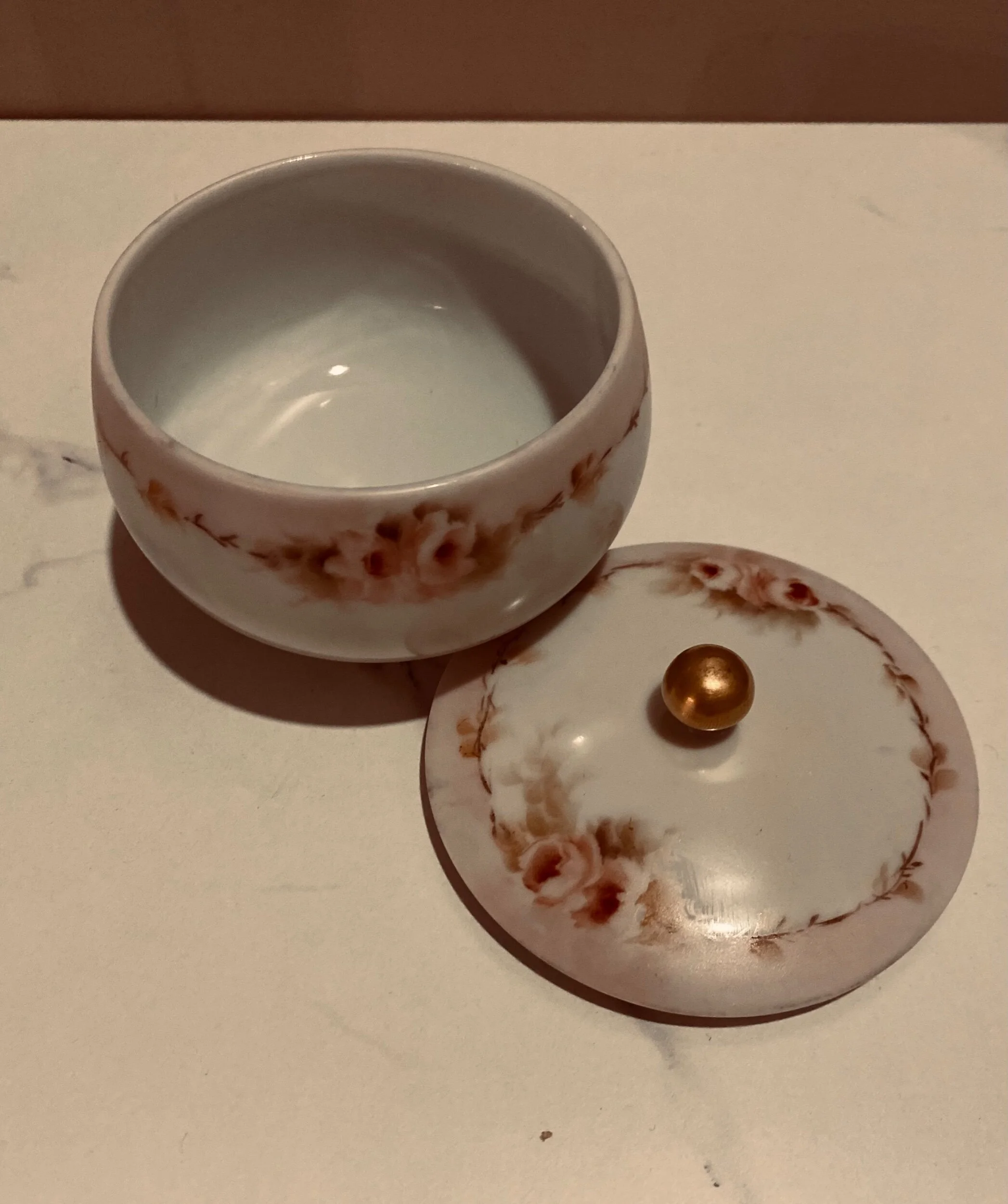 A00F1769-3AF9-4E3C-BE64-FA5C9DDCC405