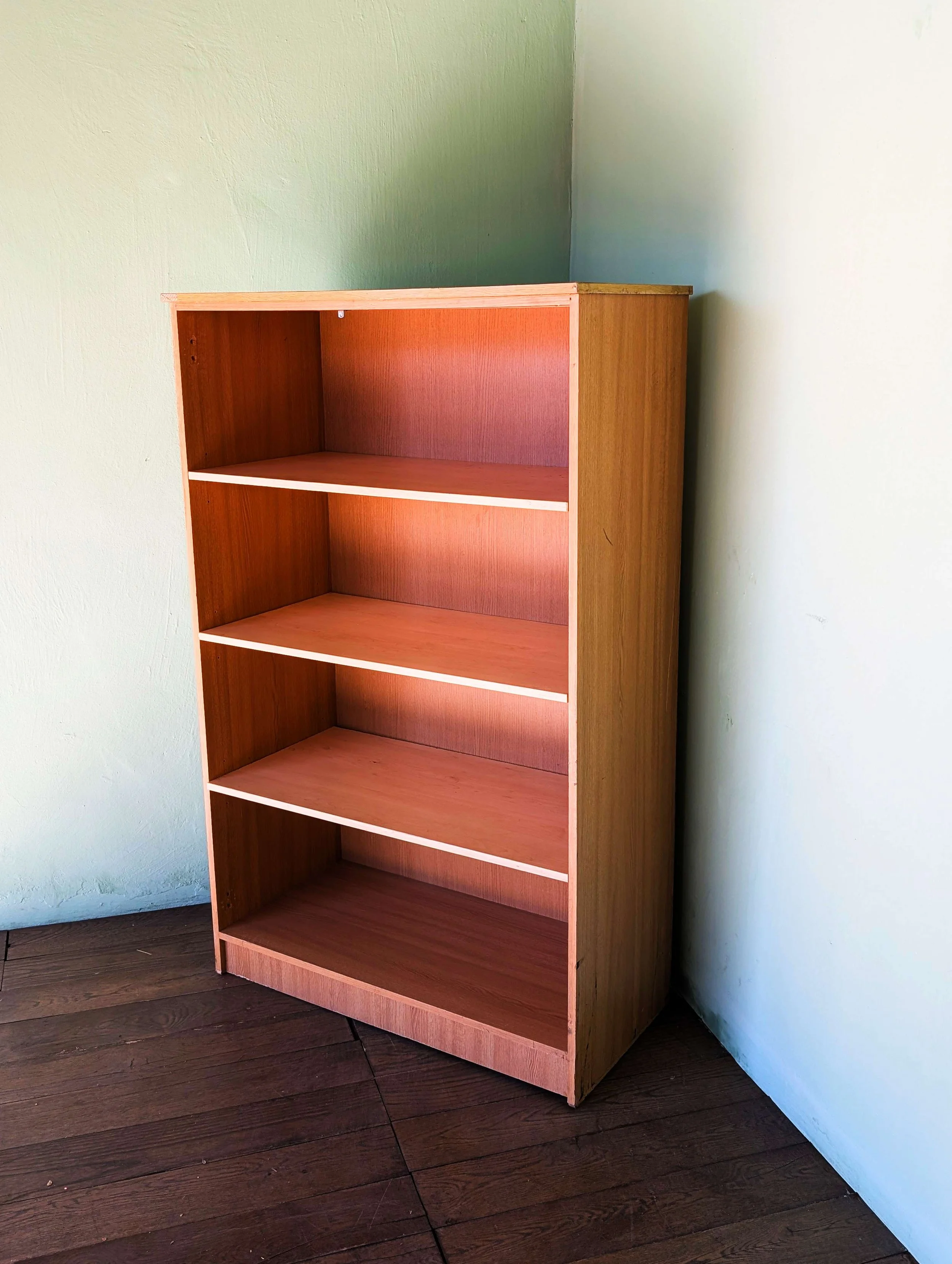 Bookcase - 02.jpg