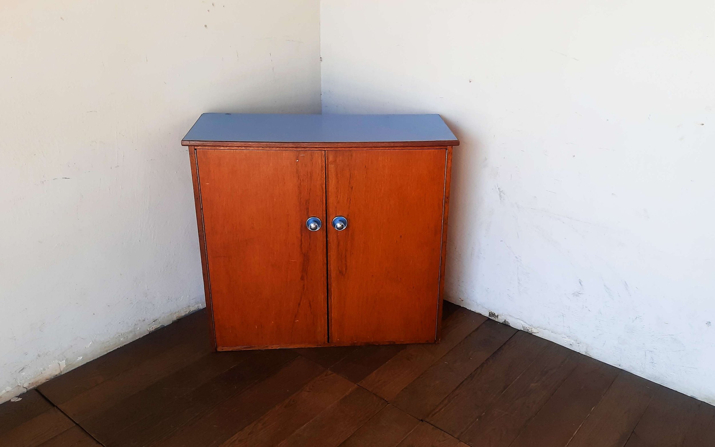 Counter_ 03.jpg