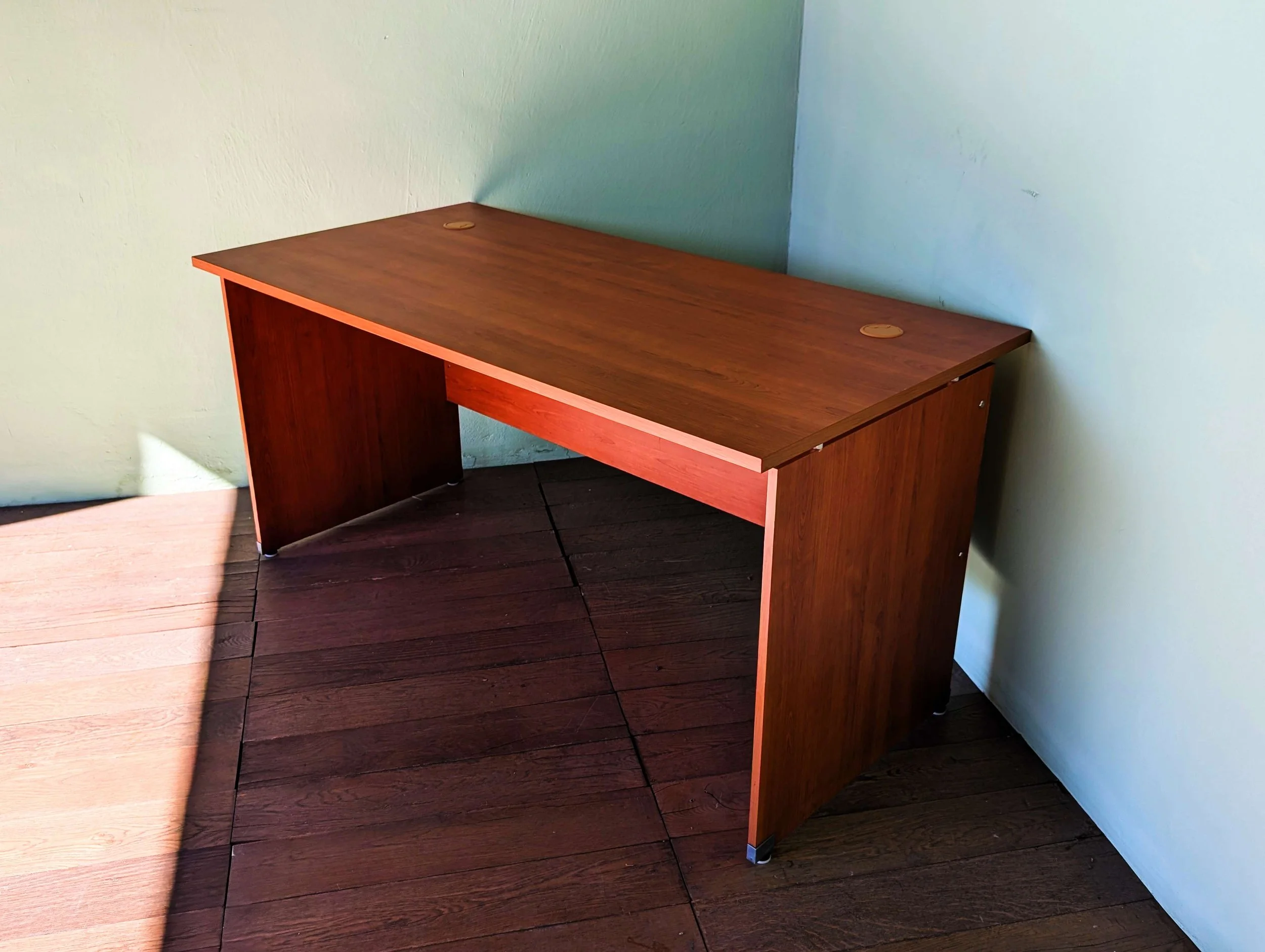 Office Desk - 02 (9).jpg