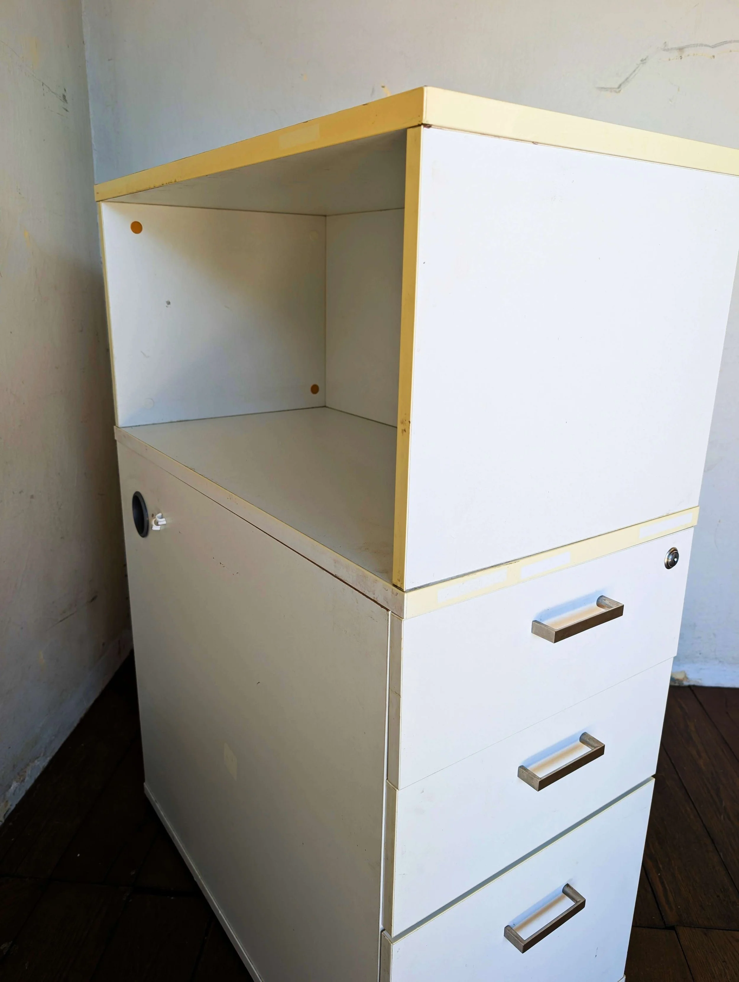 Drawers - 02.jpg