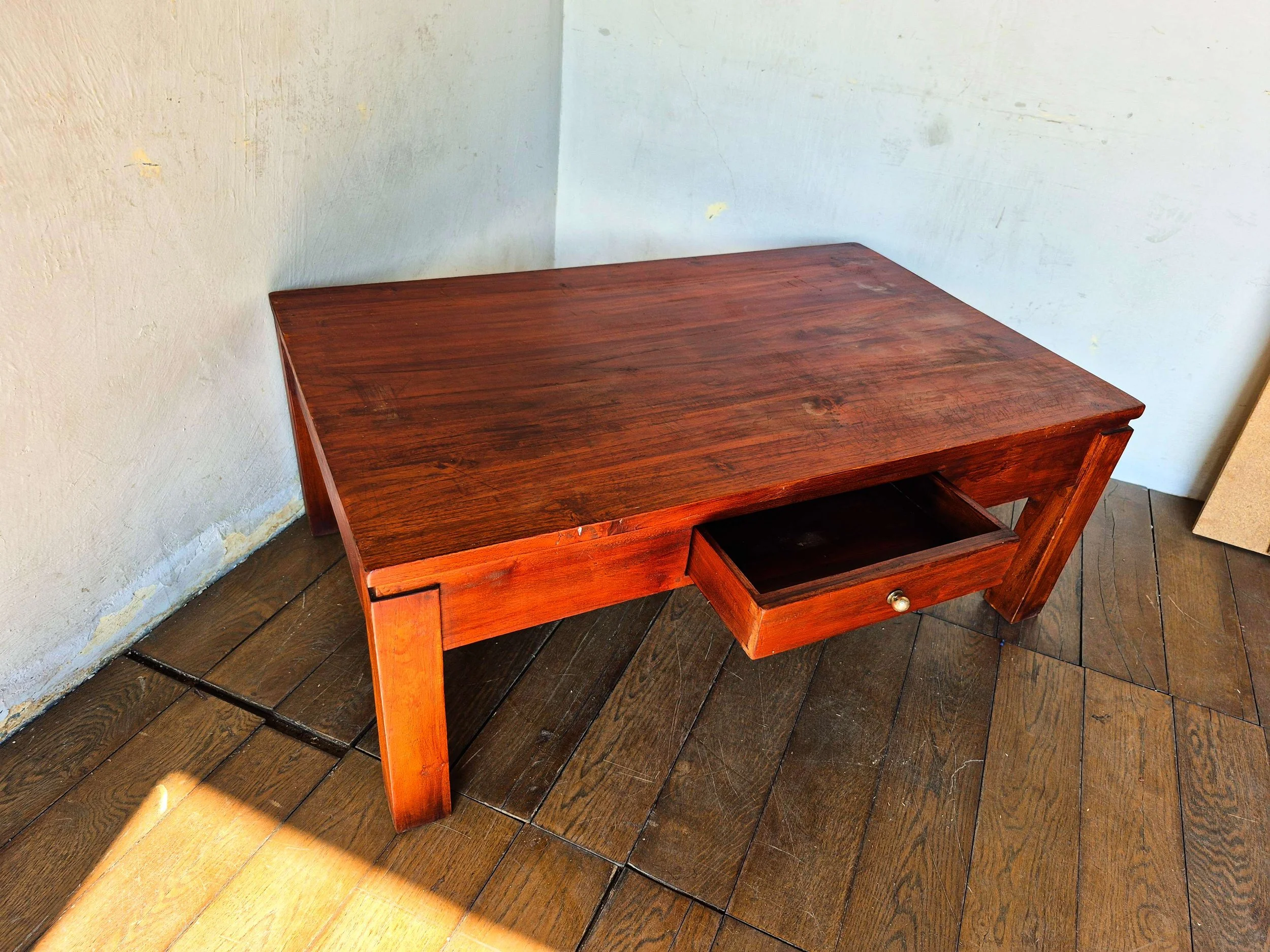 Coffee Table - 02 (4).jpg