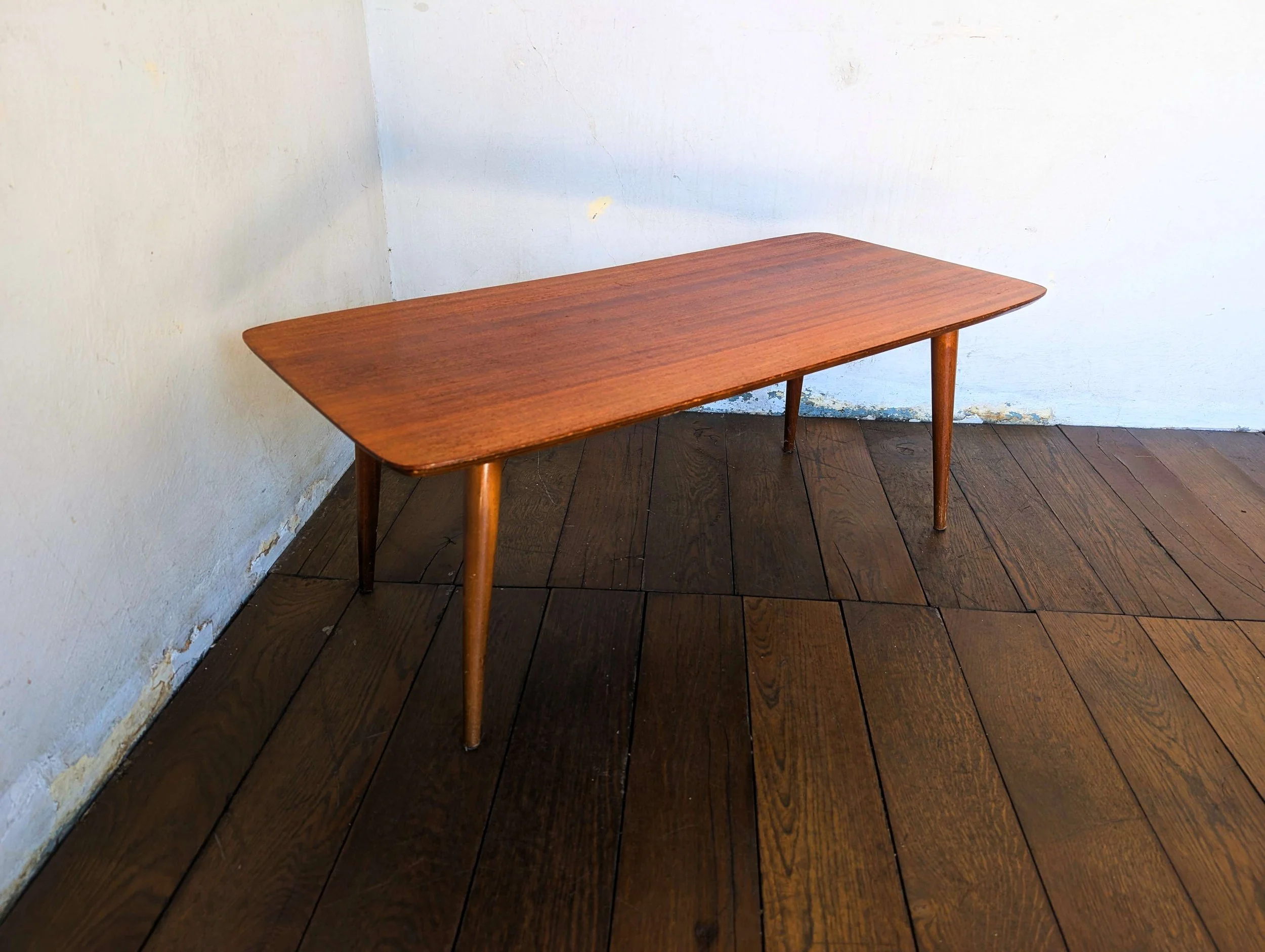 Mid Century - 03.jpg