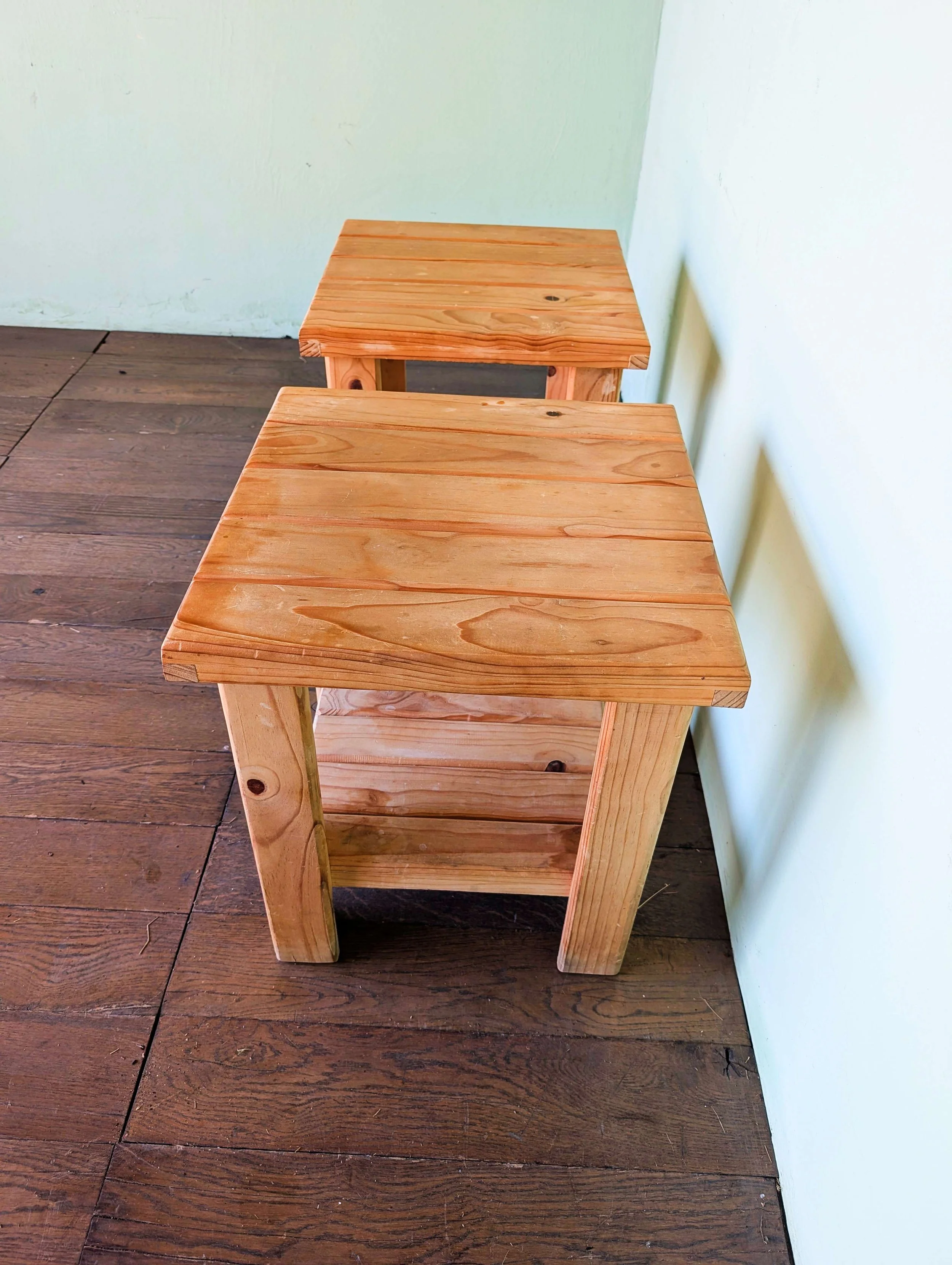 Bedside Tables - 02.jpg
