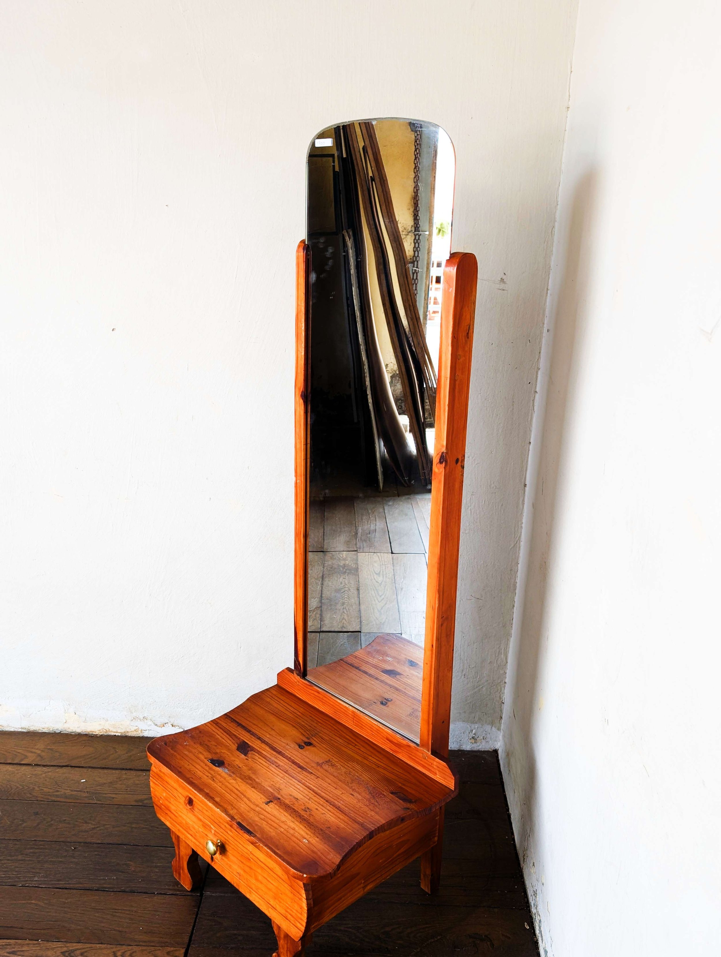 Dressing Table - 02 (2).jpg