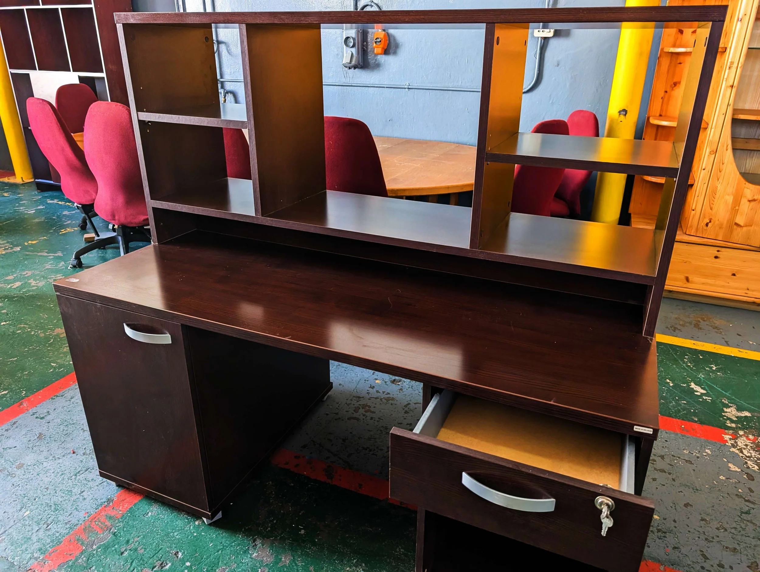 Office Desk - 02 (8).jpg