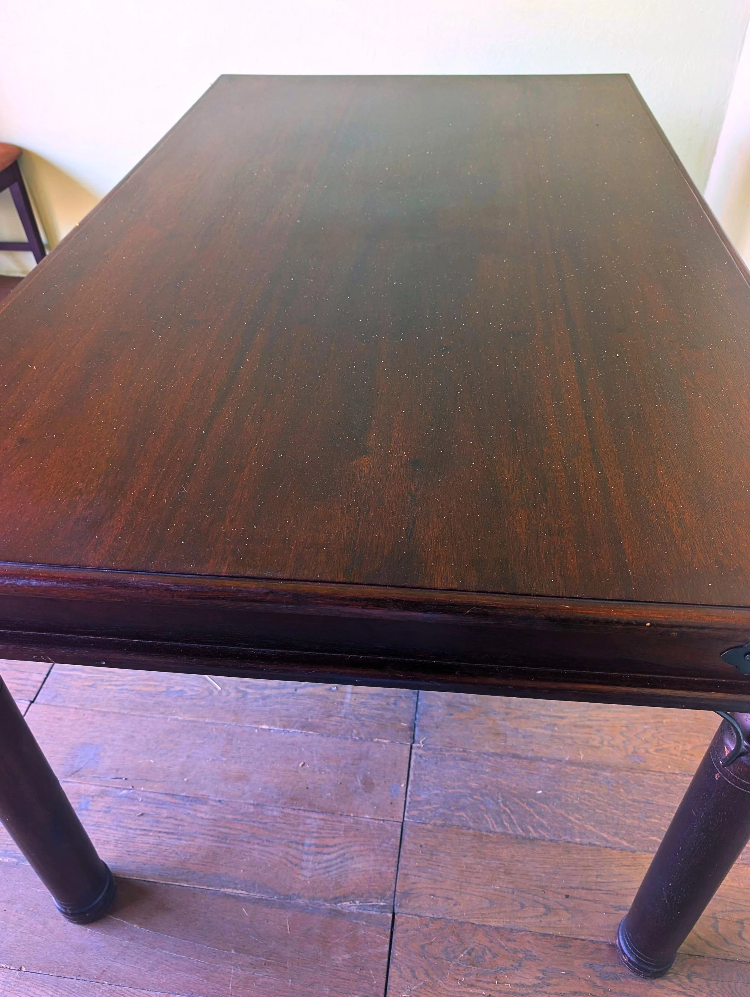 Dining Table - 02.jpg