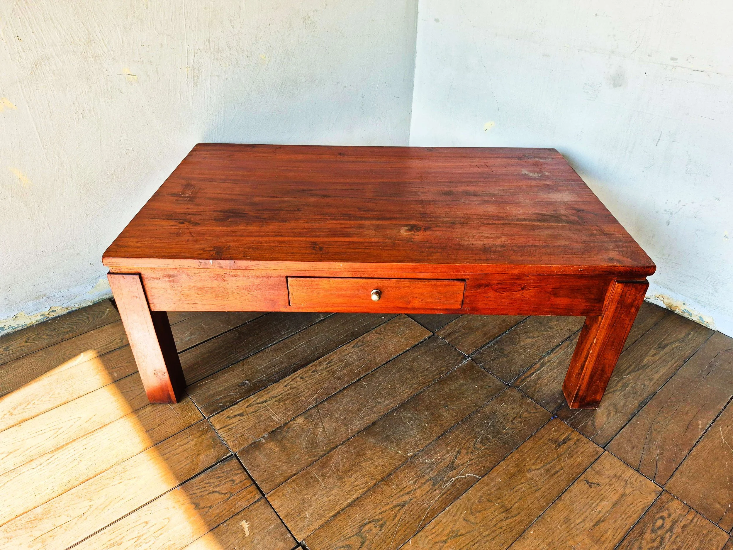 Coffee Table - 01 (4).jpg
