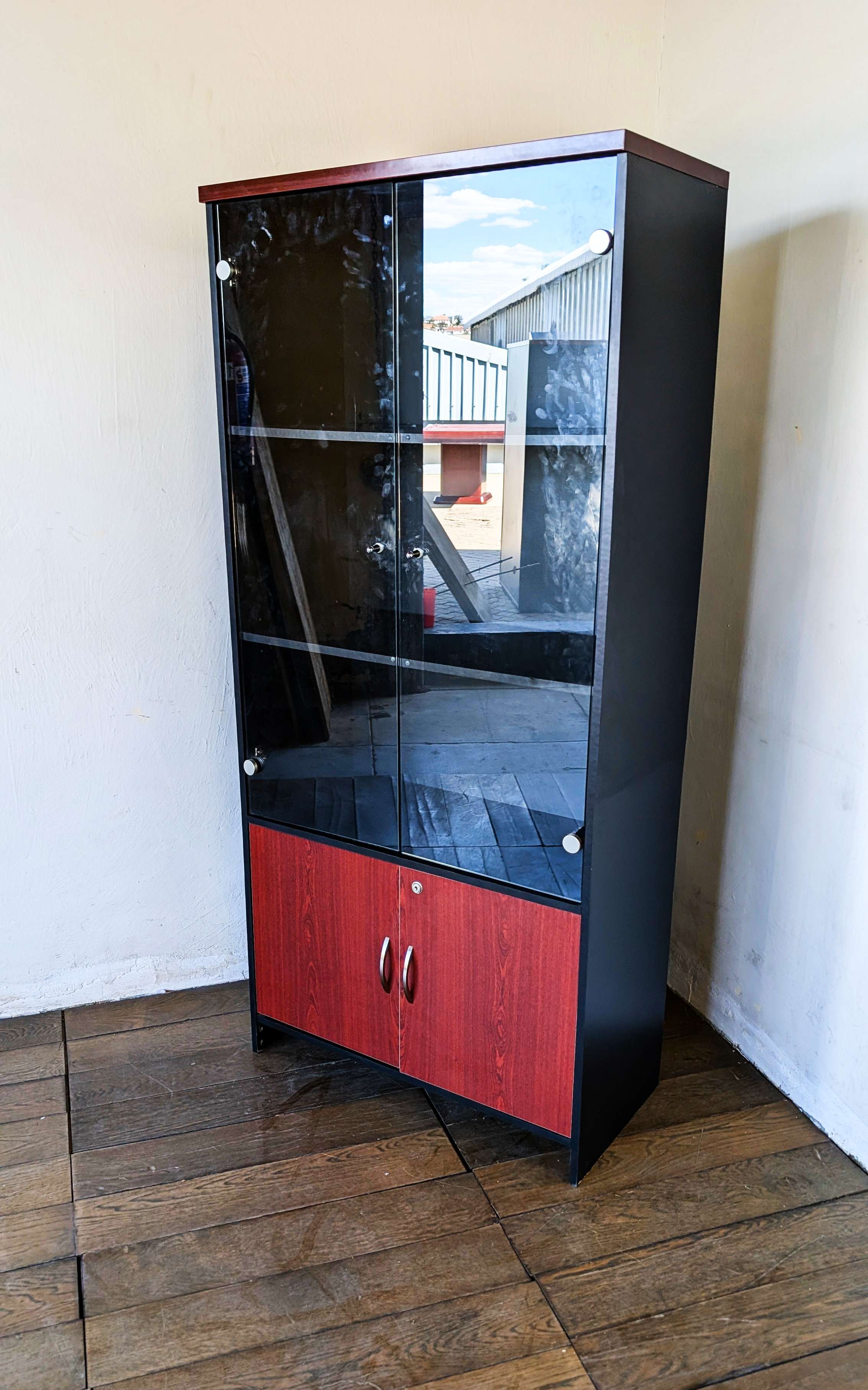 Glass cab -01.jpg