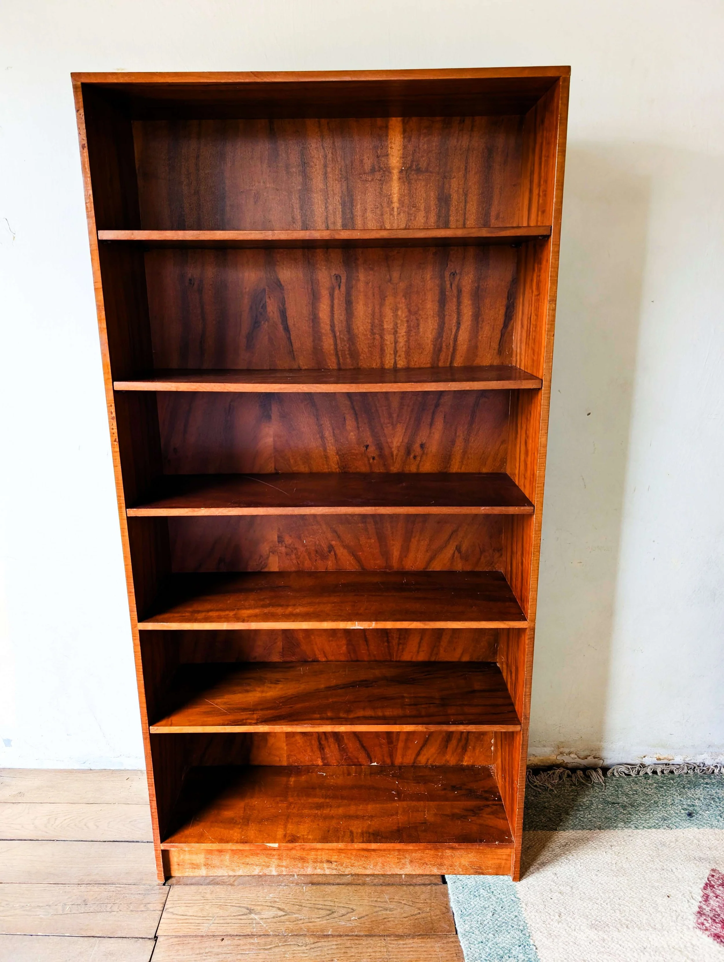 Wooden Book Shelf - 02.jpg