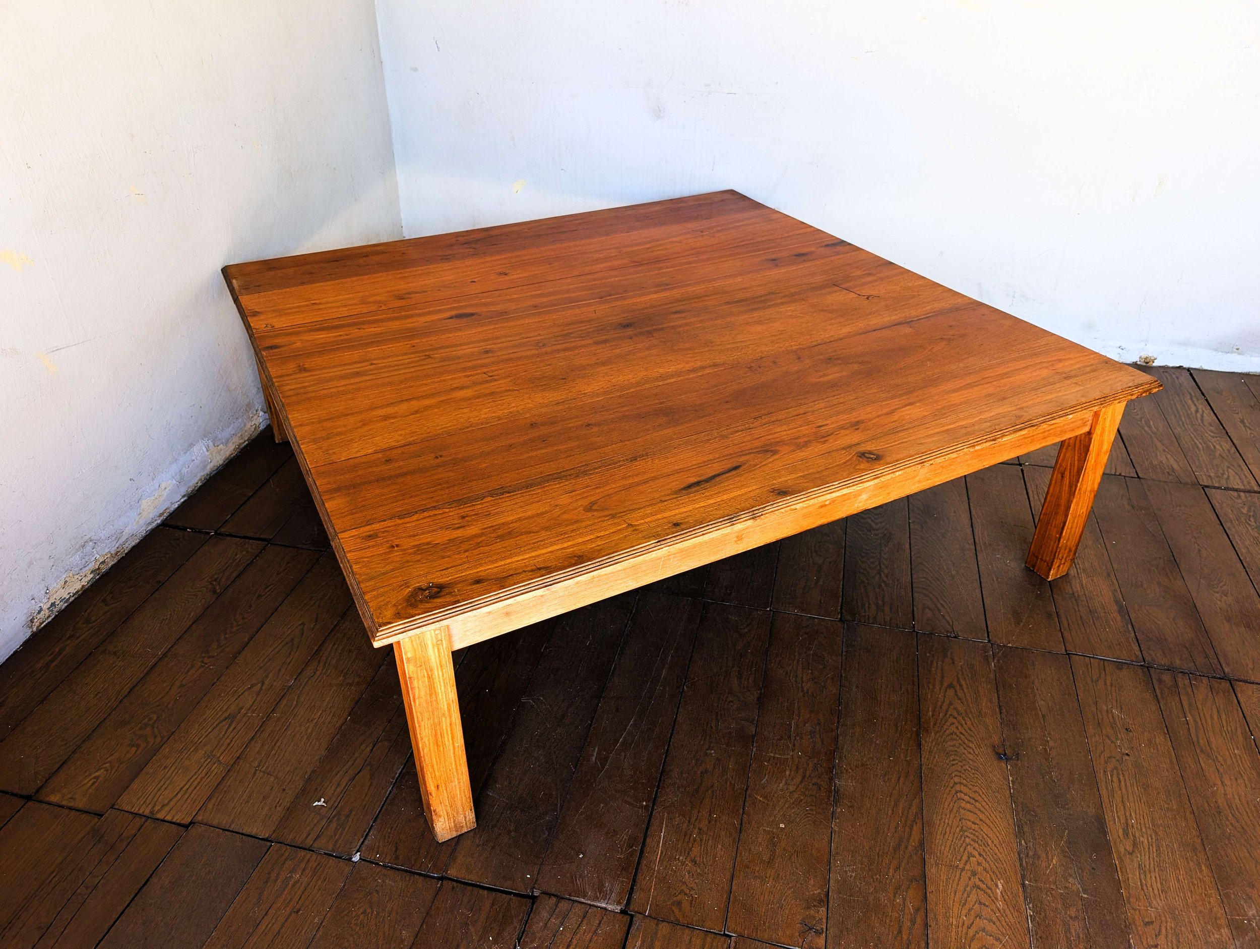 Wooden Square - 01.jpg