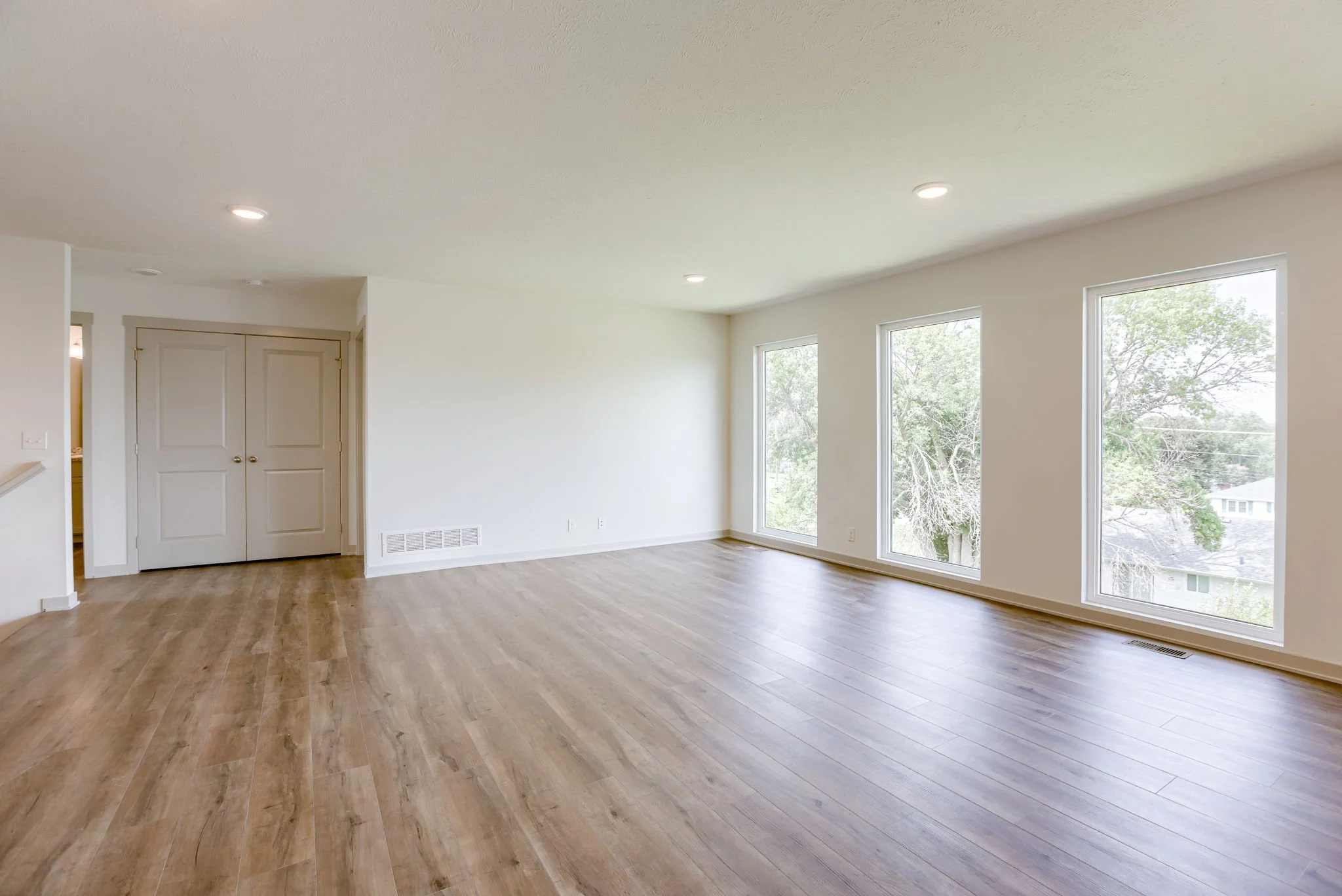 6-web-or-mls-93577_06 (2).jpg