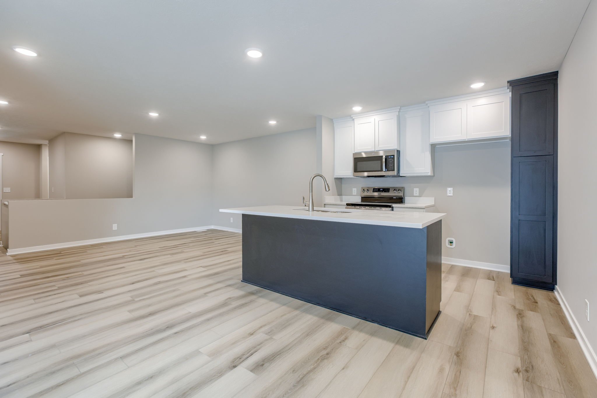 12-web-or-mls-96013_12 (1).jpg