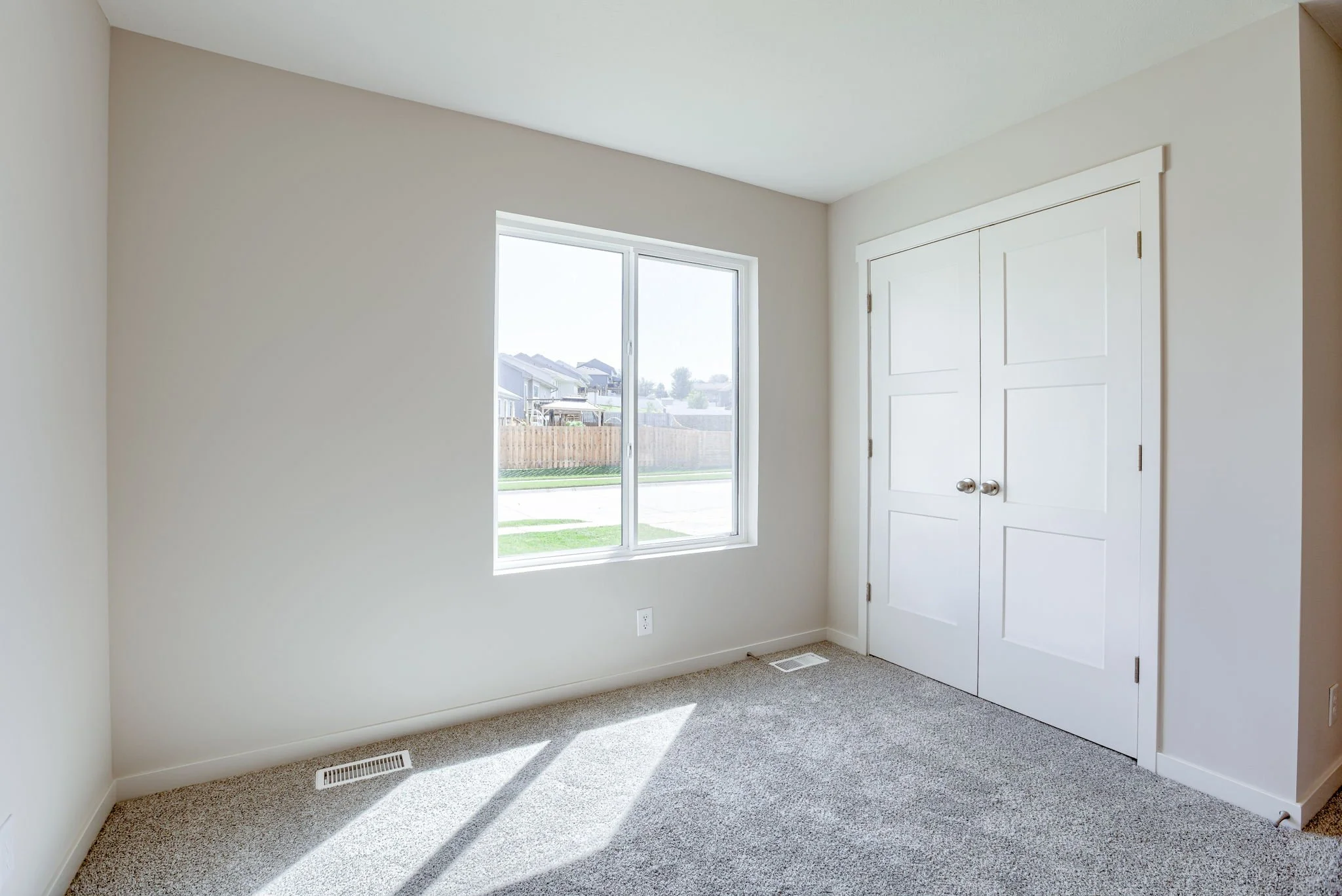 20-web-or-mls-93605_20 (1).jpg