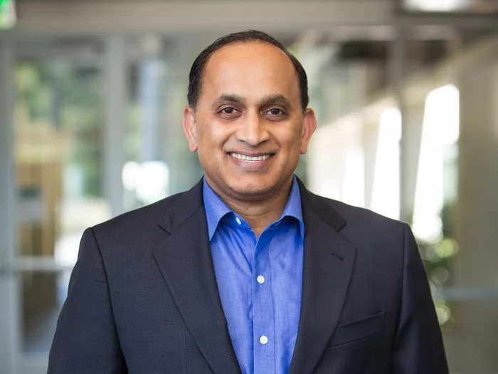 Cohesity CEO: ‘AI is a tsunami coming at you, you’re either buried or you surf it’