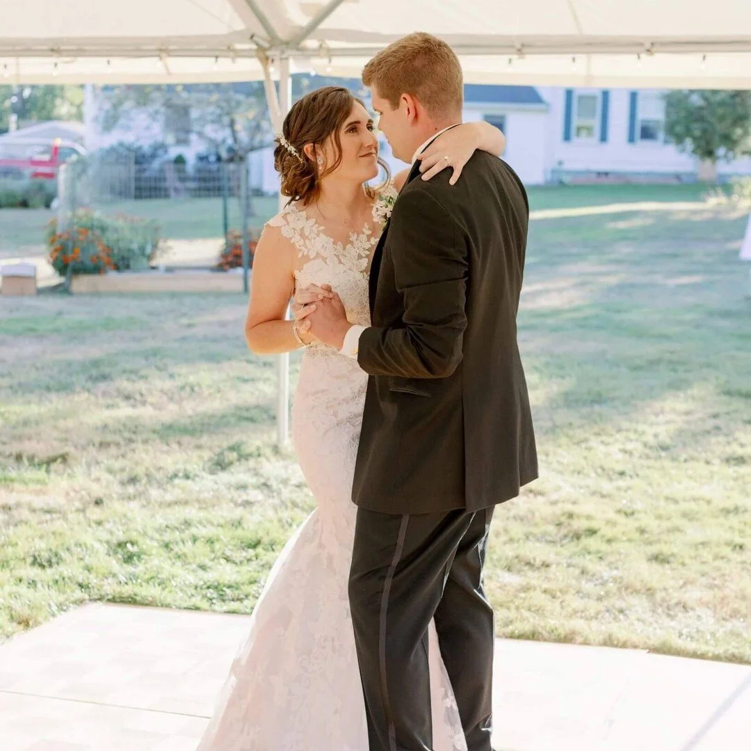Planning your first dance? 💃You're probably going to need music for that! One SpeechLess team favorite is Elvis' &ldquo;Can&rsquo;t Help Falling in Love&rdquo;. The slow, steady tempo means it&rsquo;s perfect for anyone who&rsquo;d like a fully chor